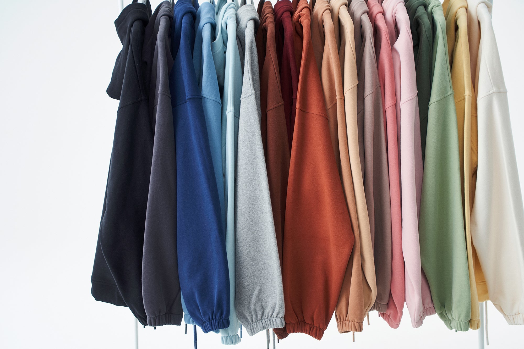 Nachhaltige Mode von ORGANICATION: Der ultimative Guide für umweltbewusste Kleidung