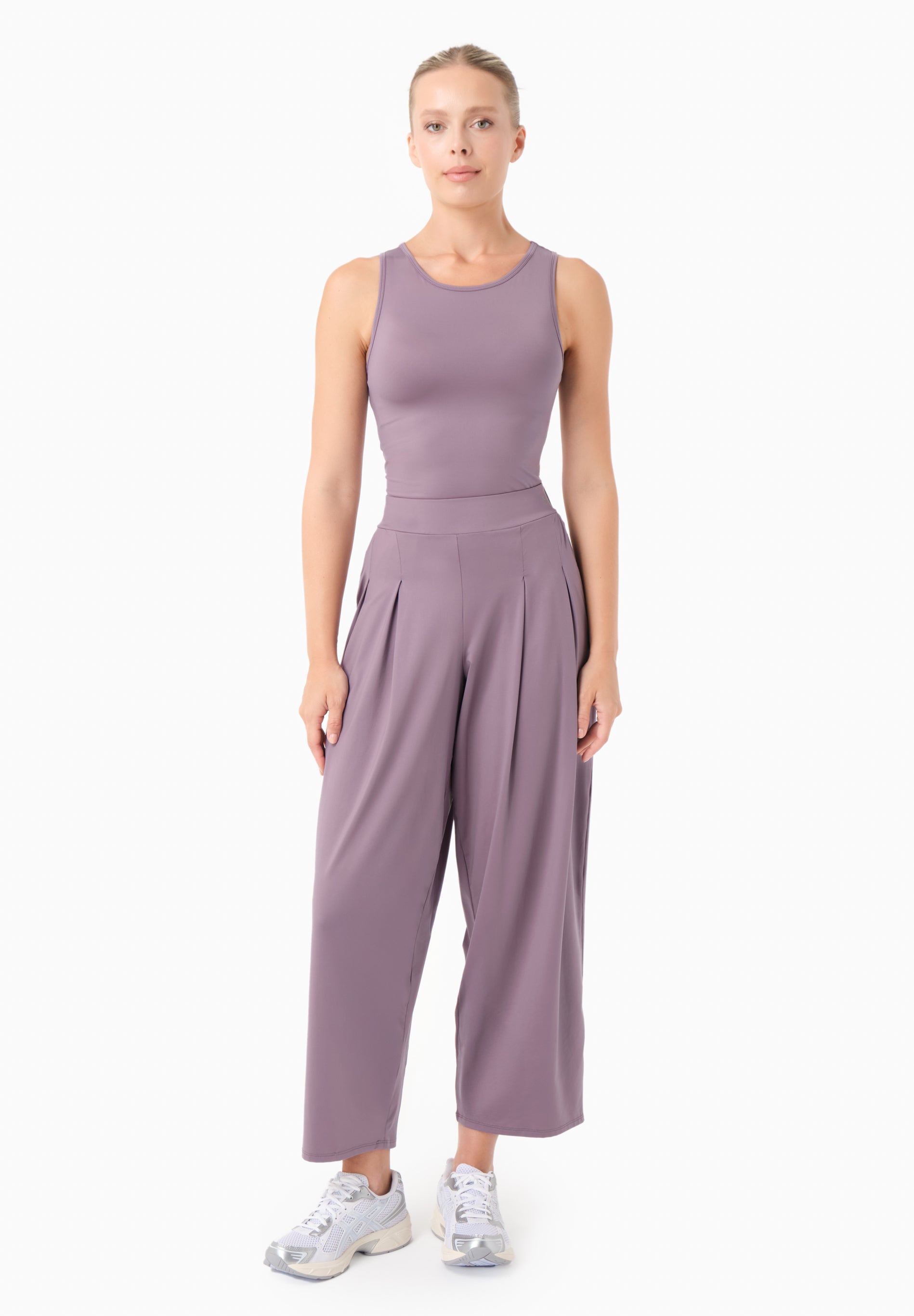 ANNYA | Sportliches Tanktop aus recyceltem Polyamid