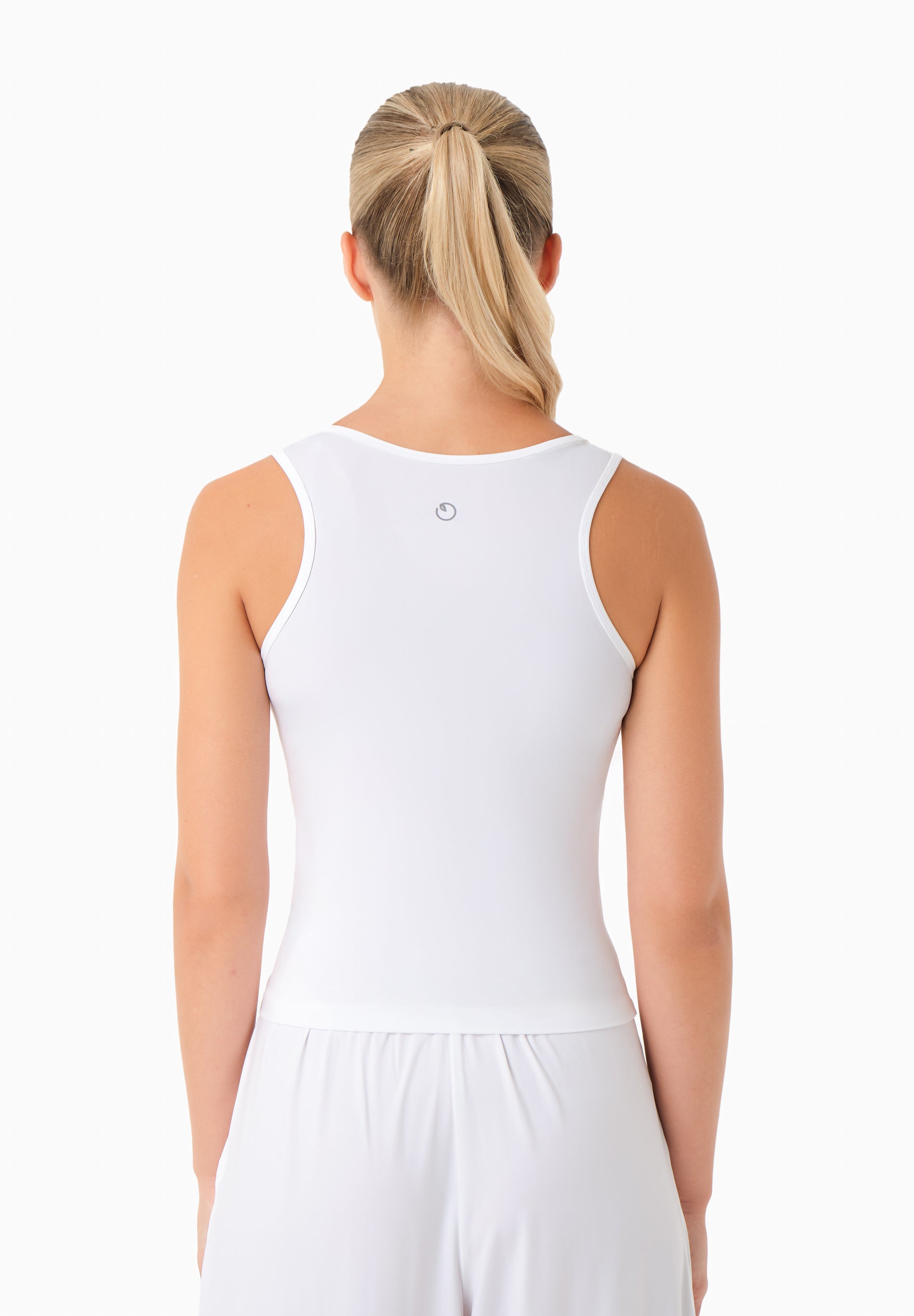 ANNYA | Sportliches Tanktop aus recyceltem Polyamid