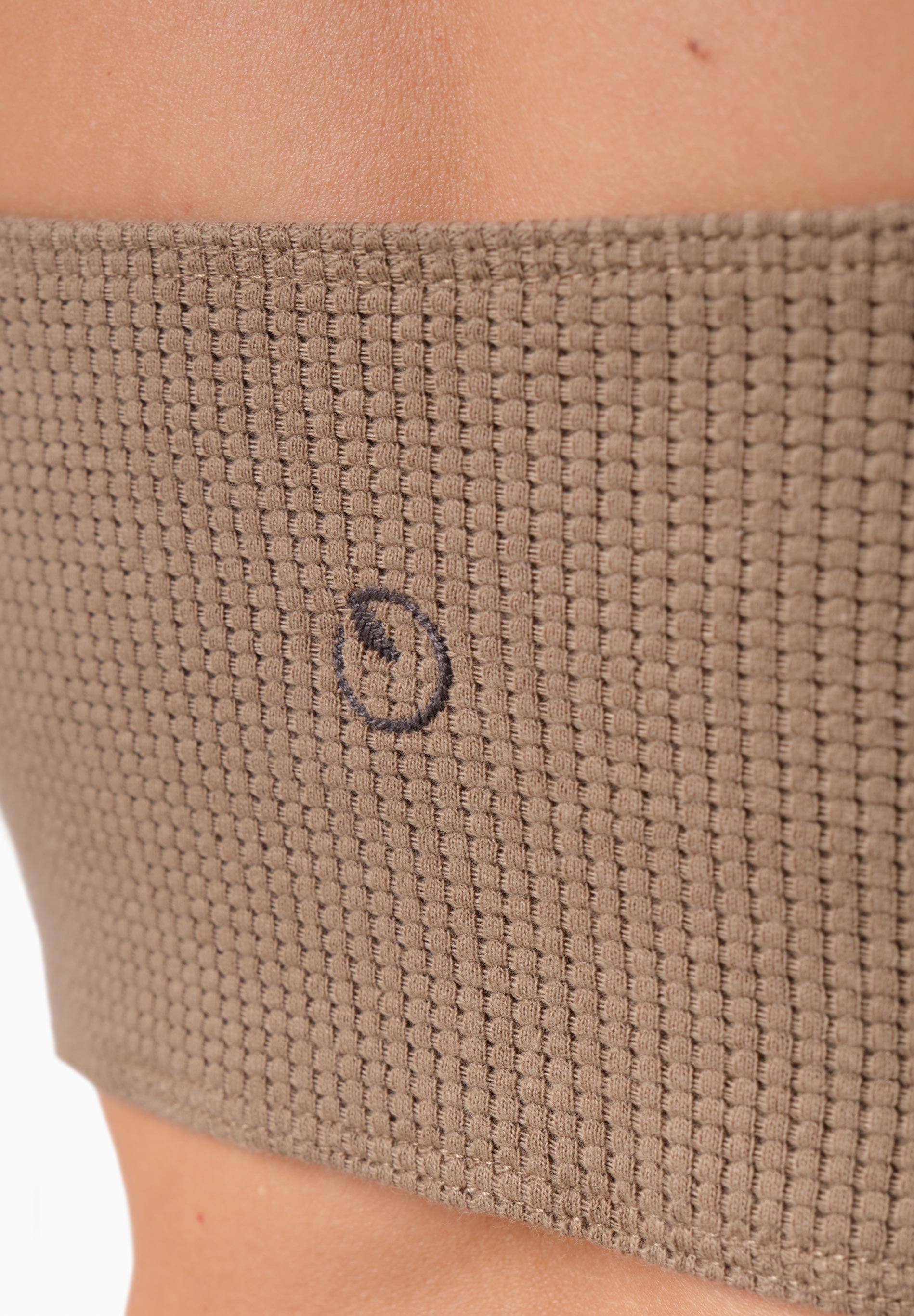 BELLA | Waffel Crop Top aus Bio-Baumwolle und recyceltem Polyester