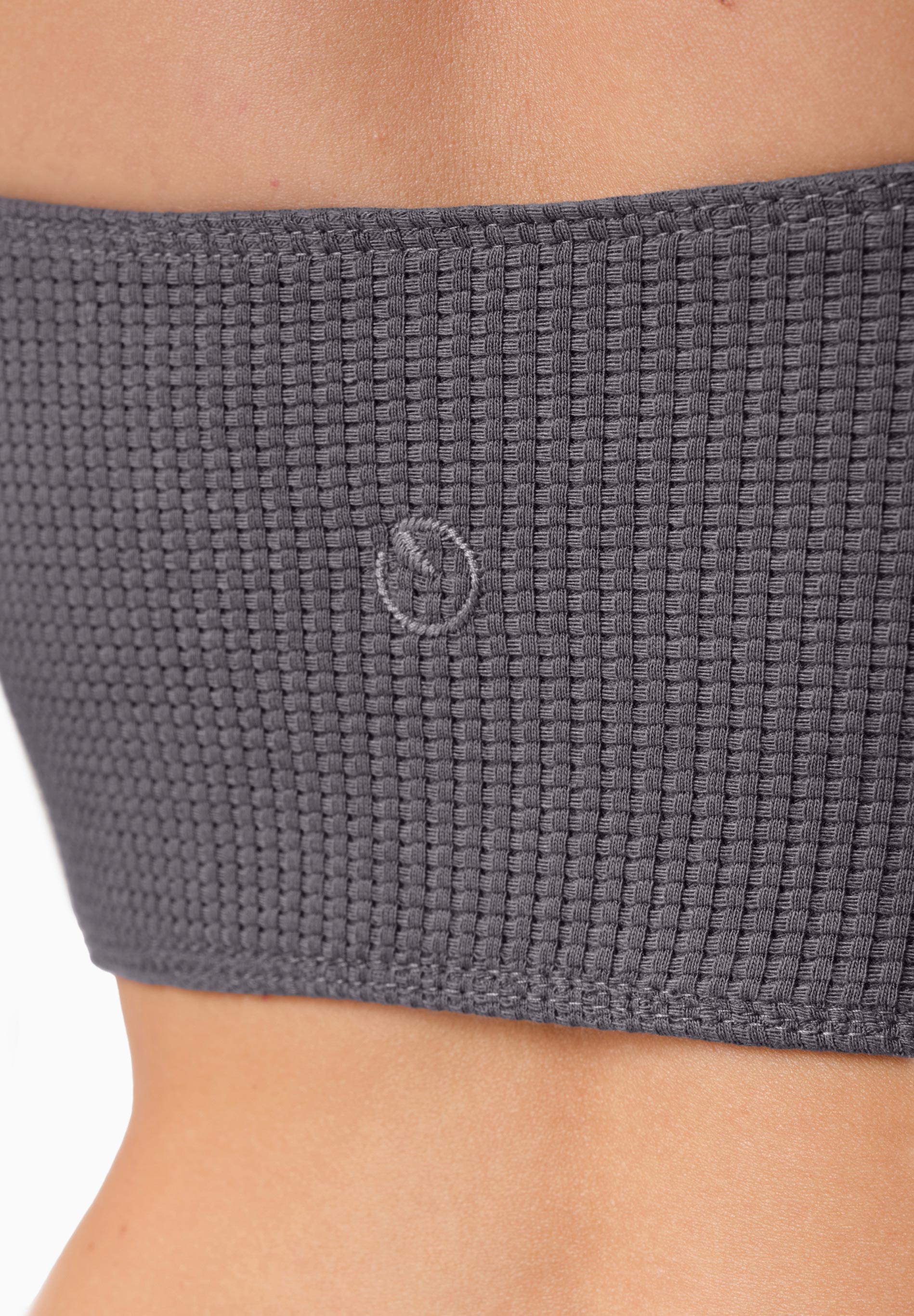 BELLA | Waffel Crop Top aus Bio-Baumwolle und recyceltem Polyester