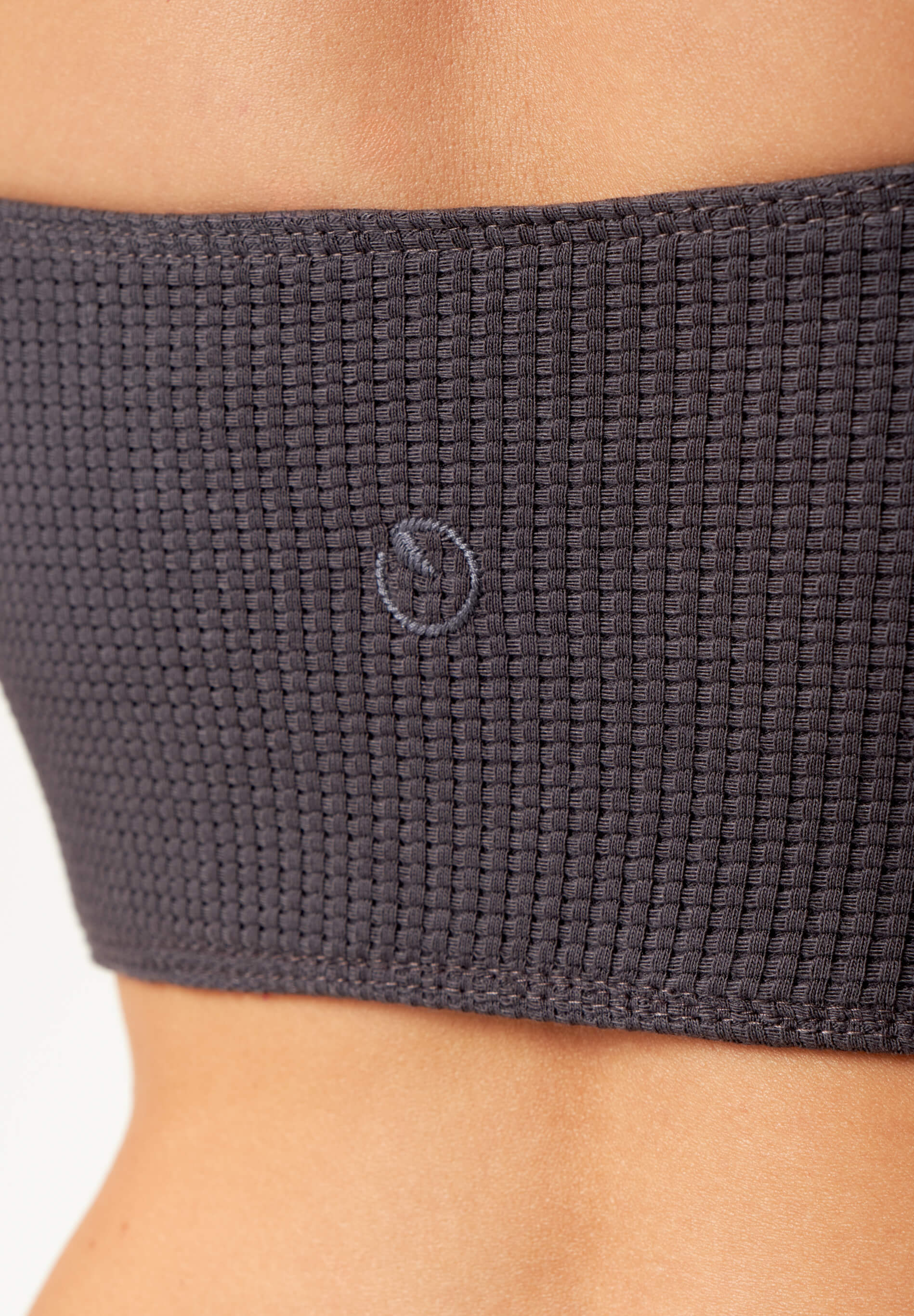 BELLA | Waffel Crop Top aus Bio-Baumwolle und recyceltem Polyester
