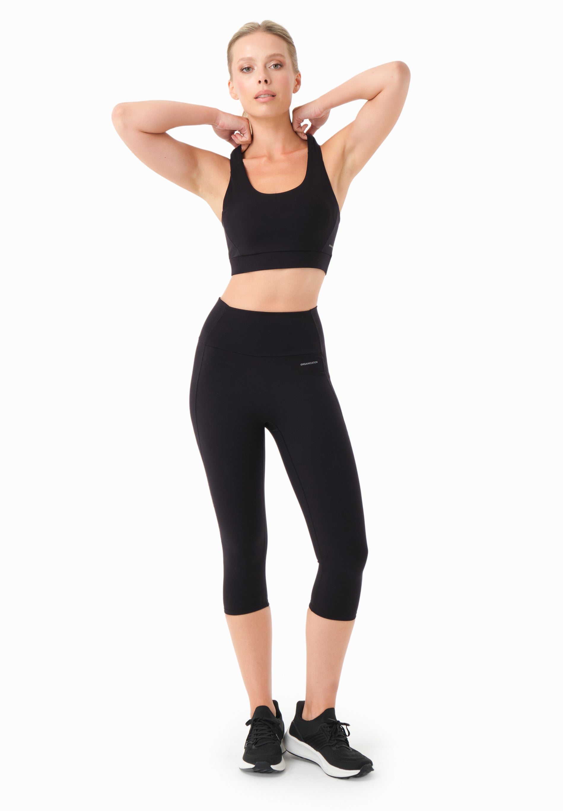 BEVINN | Cross-Strap Sport Bralette aus recyceltem Polyamid