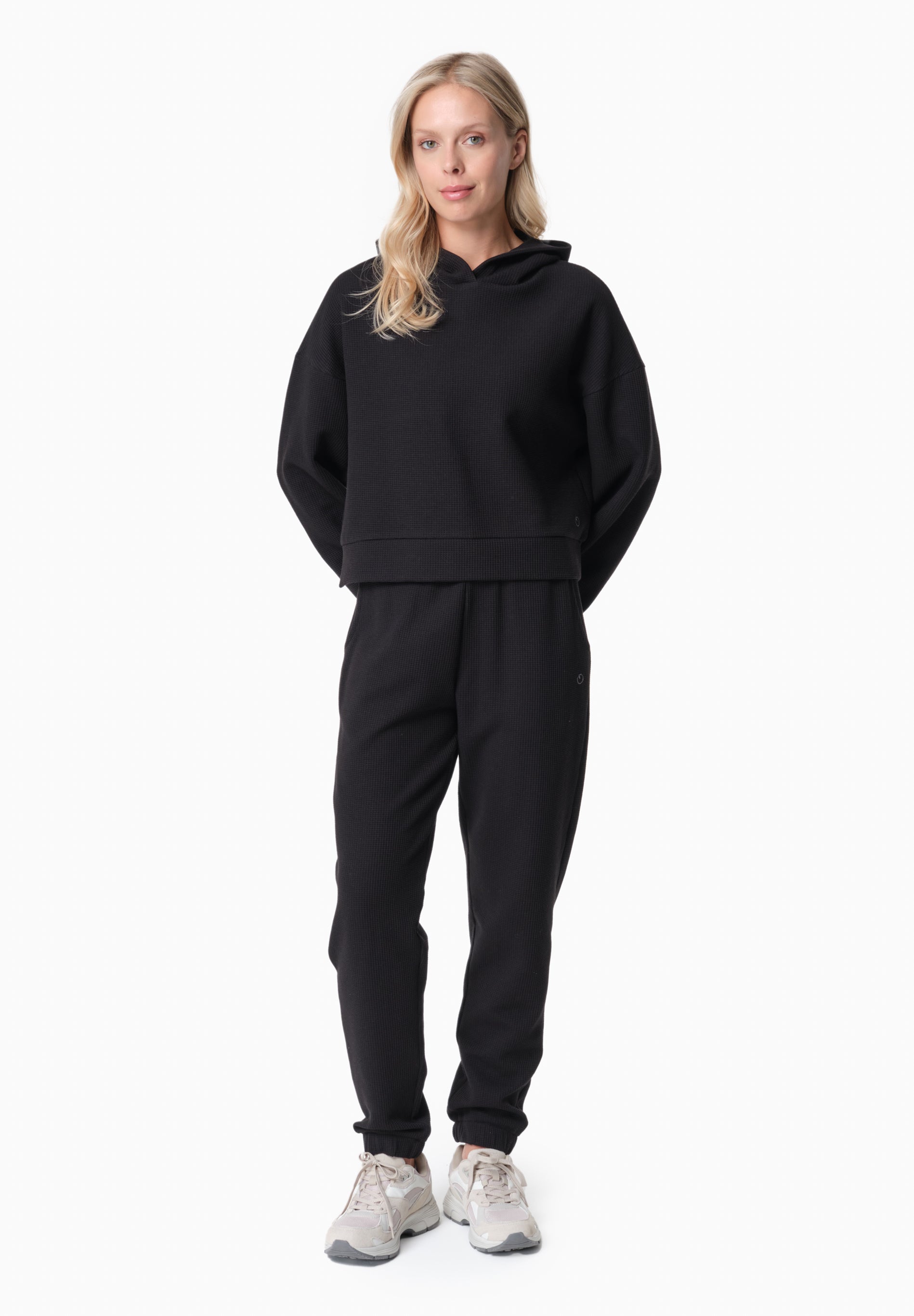 HANNA | Waffel Hoodie aus Bio-Baumwolle und recyceltem Polyester