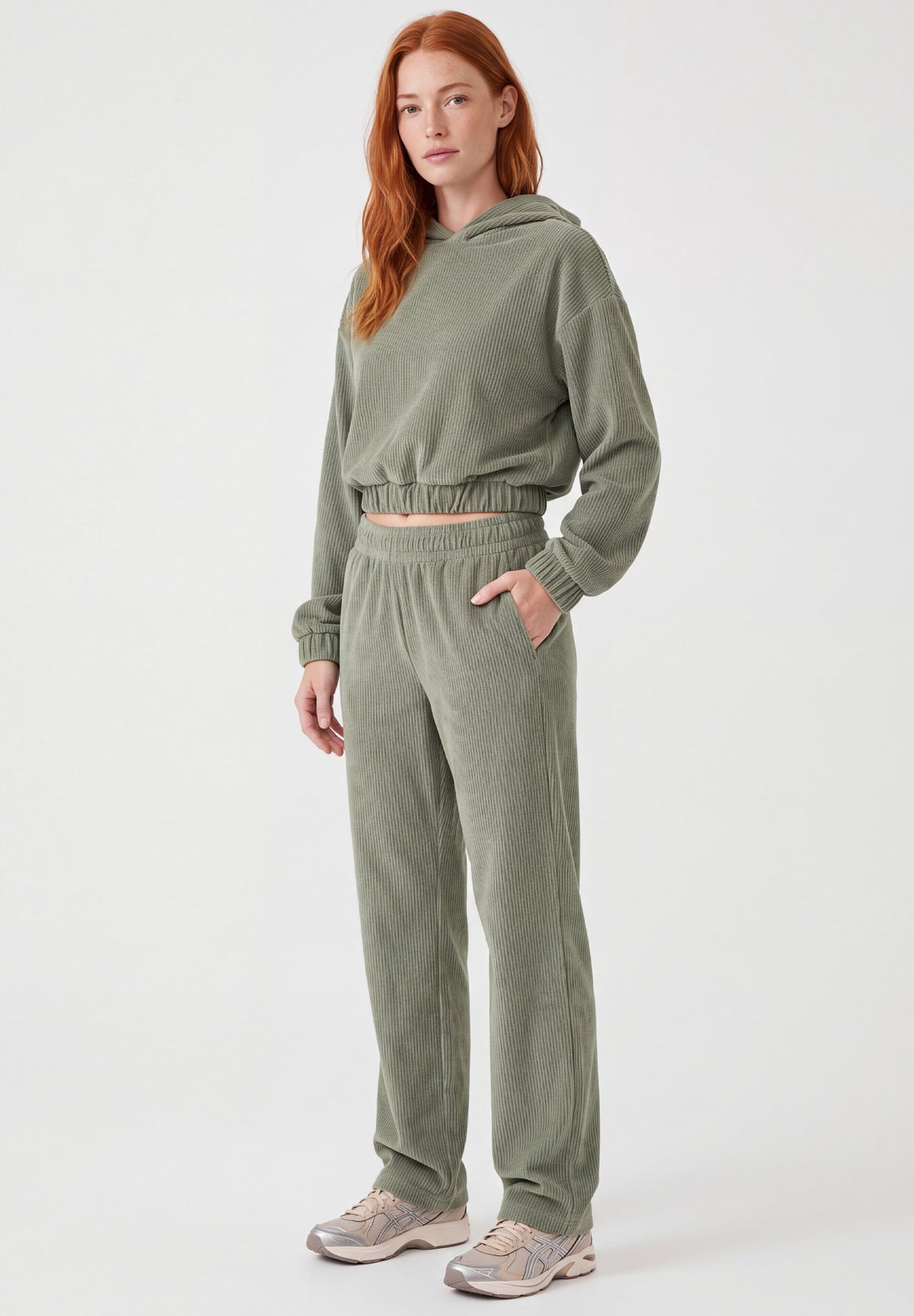 Cropped Cord-Hoodie aus Bio-Baumwolle