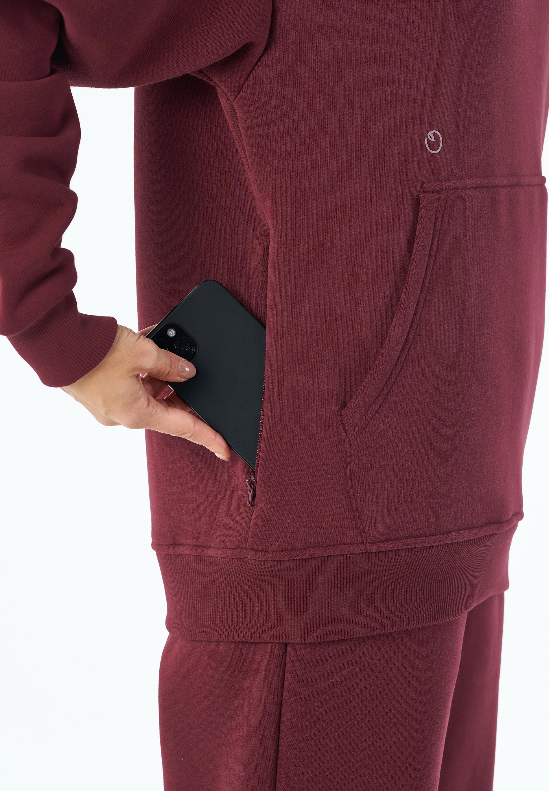 HARVINN | Essentials Travel Unisex Hoodie aus Bio-Baumwolle und recyceltem Polyester