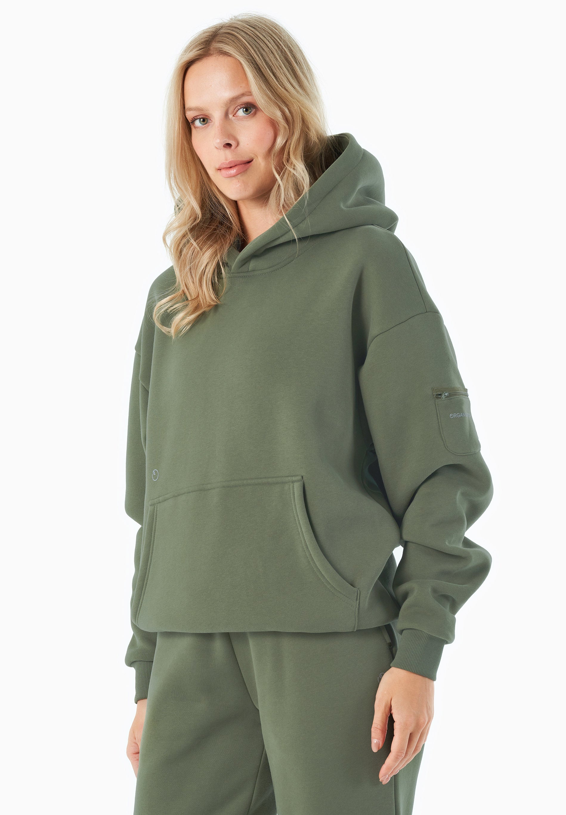 HARVINN | Essentials Travel Unisex Hoodie aus Bio-Baumwolle und recyceltem Polyester
