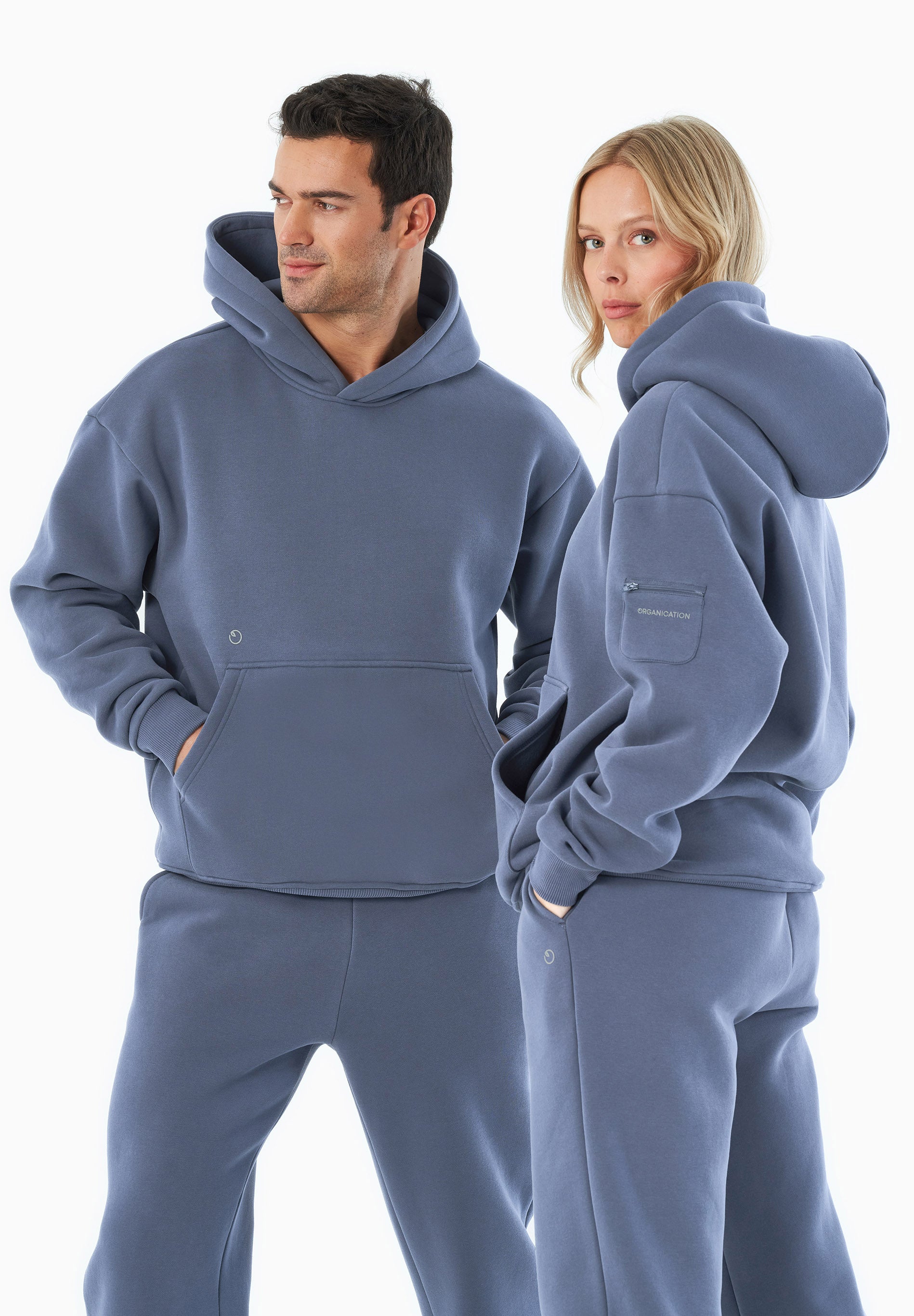 HARVINN | Essentials Travel Unisex Hoodie aus Bio-Baumwolle und recyceltem Polyester