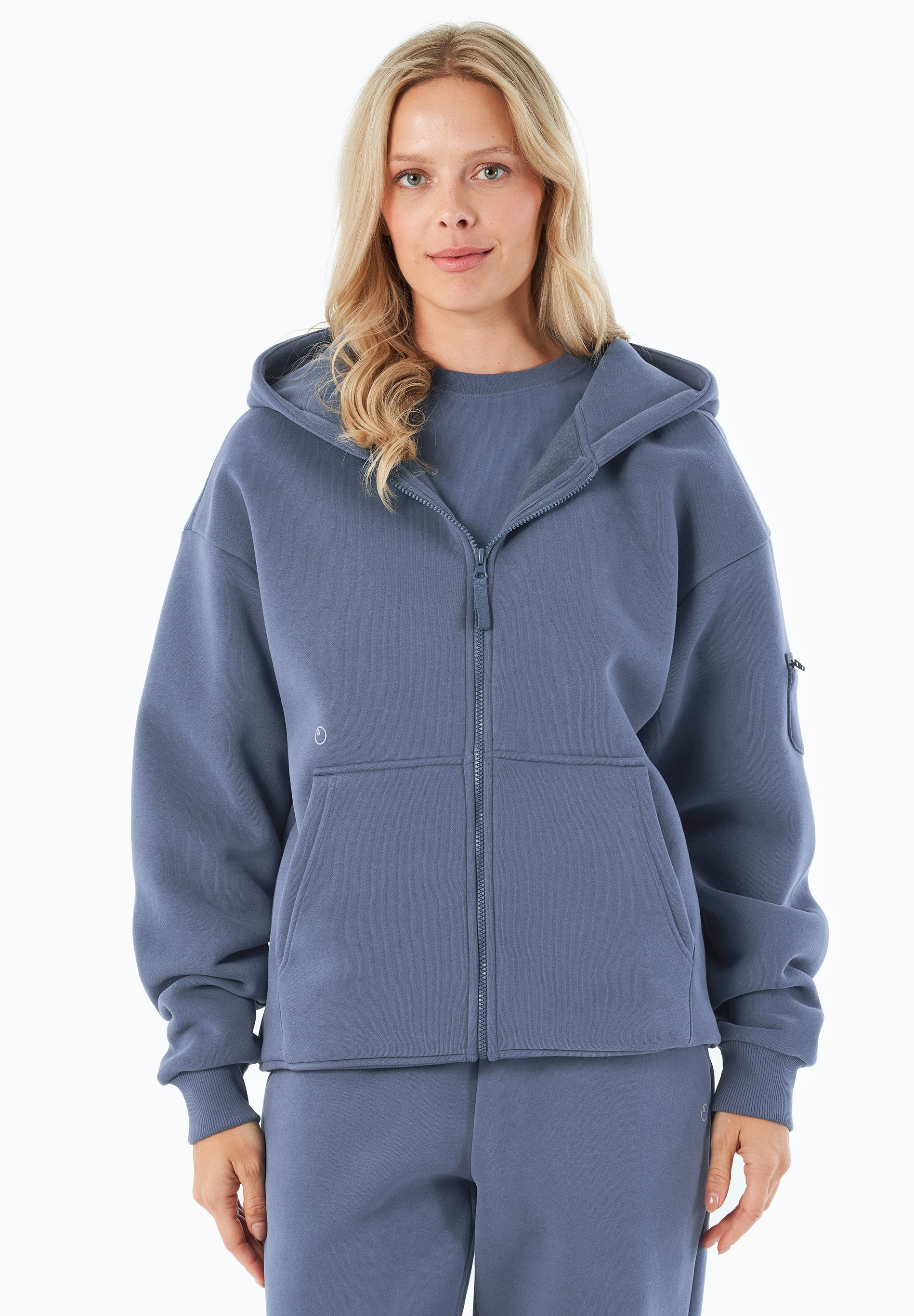 JENNA | Essentials Travel Unisex Full Zip-Hoodie aus Bio-Baumwolle und recyceltem Polyester