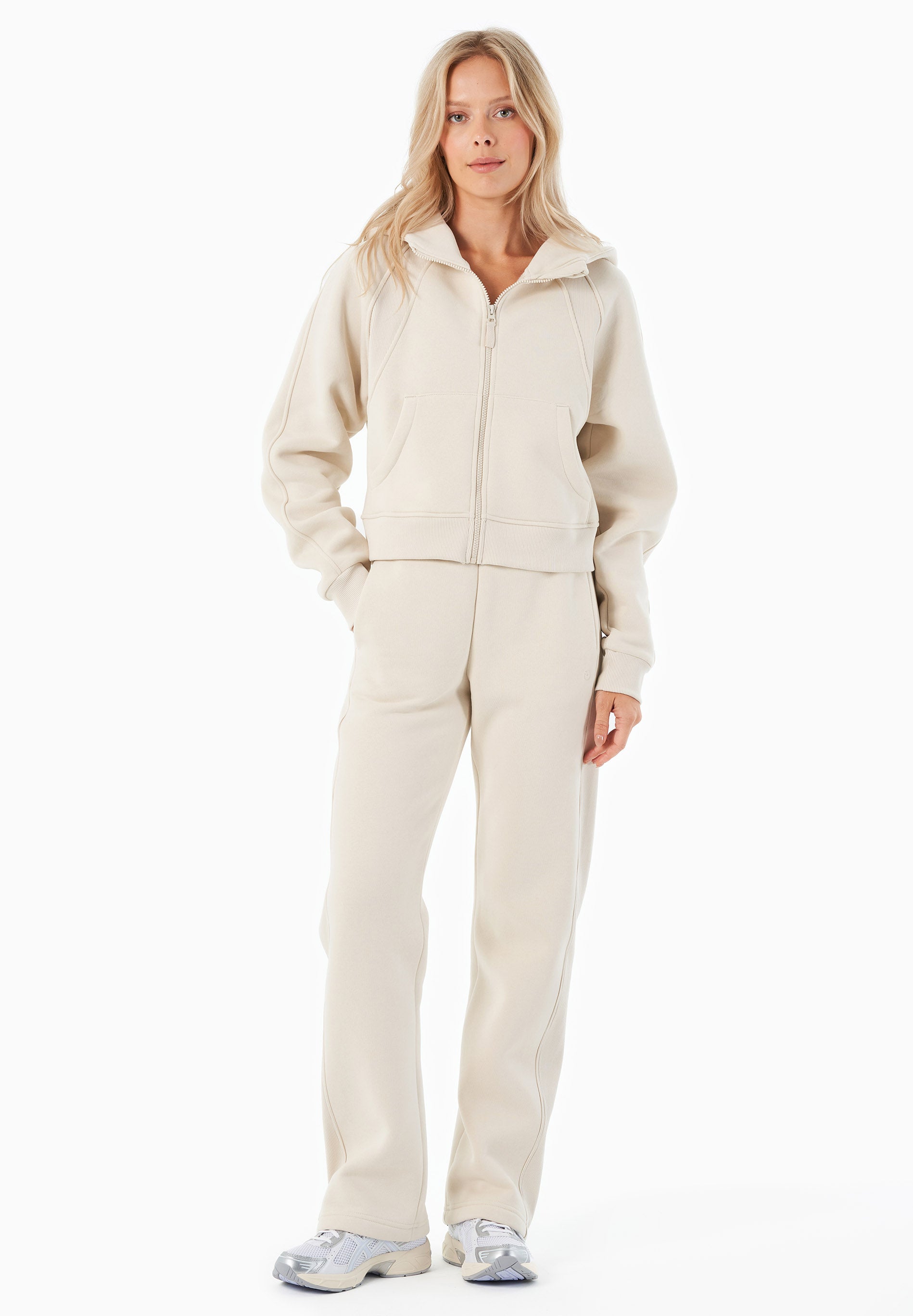 JODDY | Essentials Travel Full Zip-Hoodie aus Bio-Baumwolle und recyceltem Polyester