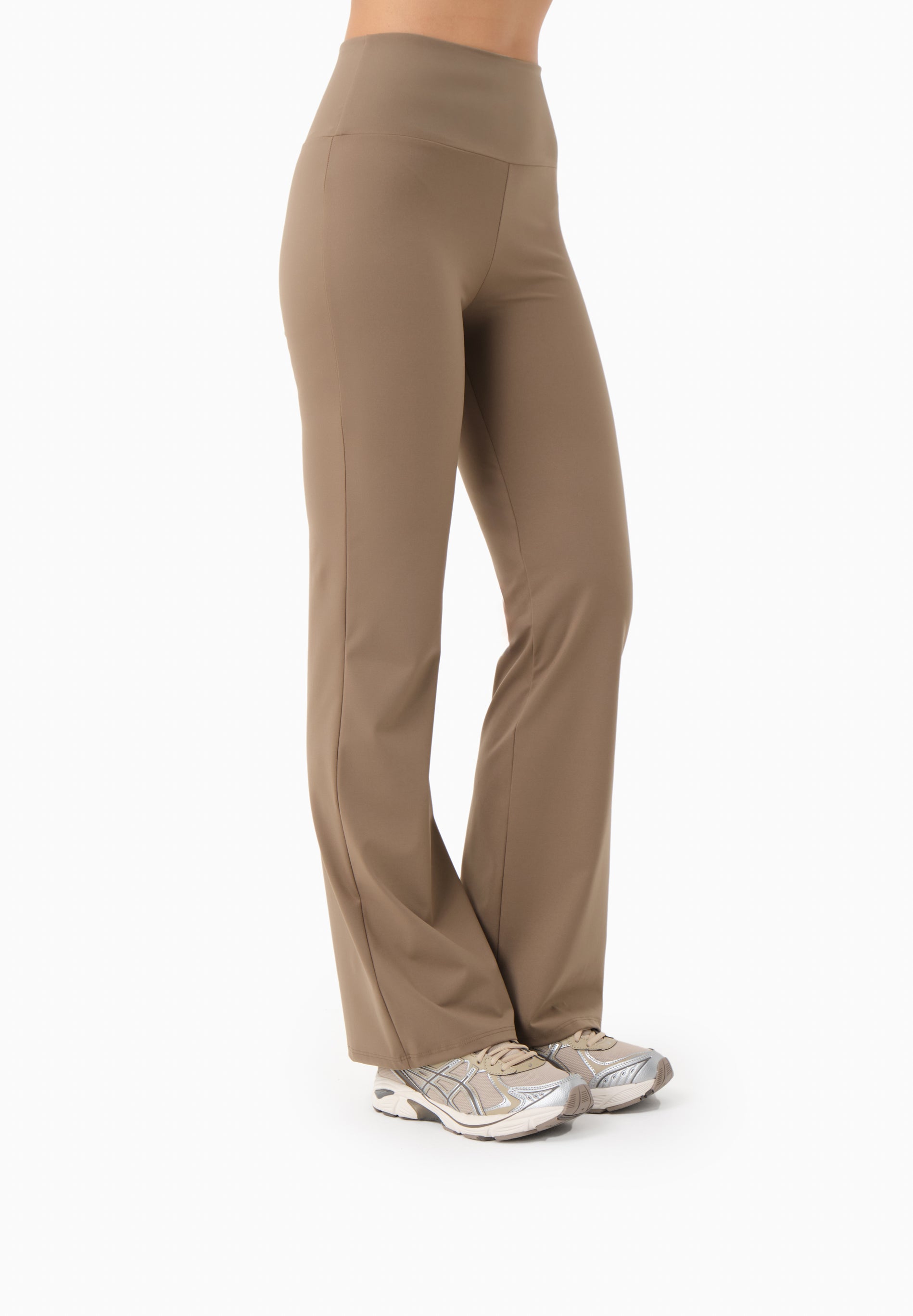 LAVINN | Weit geschnittene Hoses aus recyceltem Polyamid