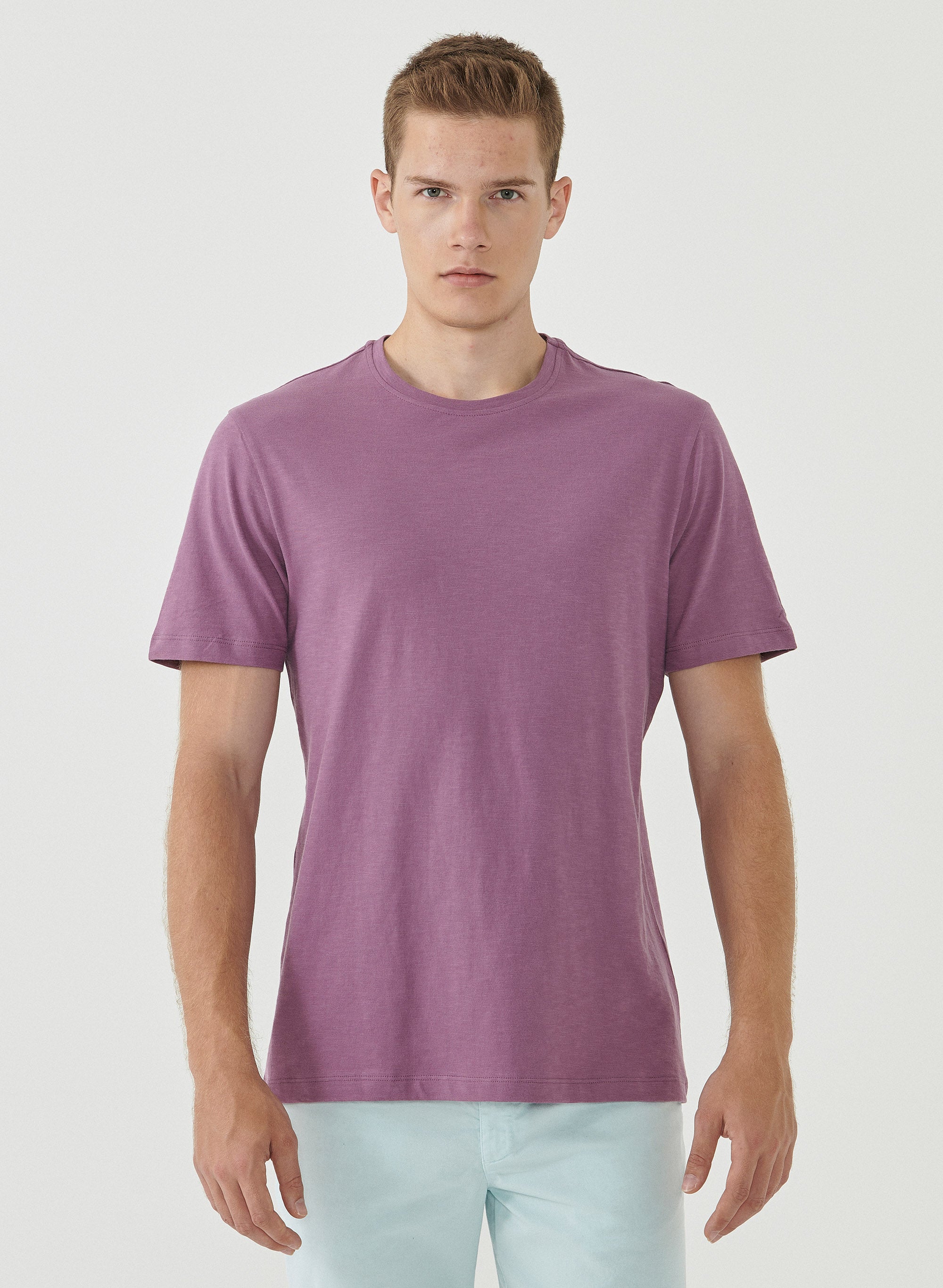 Basic T-Shirt aus Bio-Baumwolle