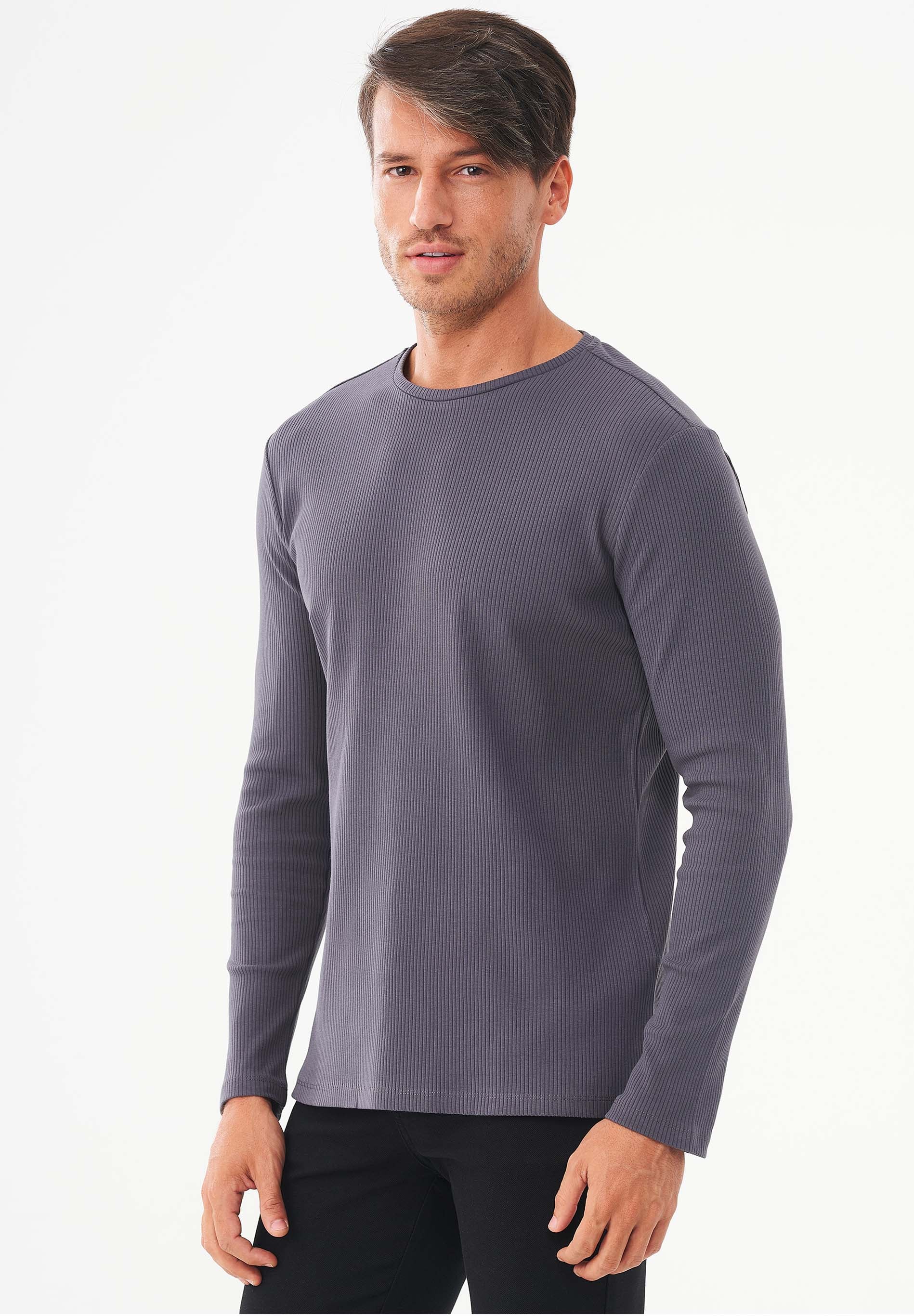 Geripptes Langarmshirt aus Bio-Baumwolle