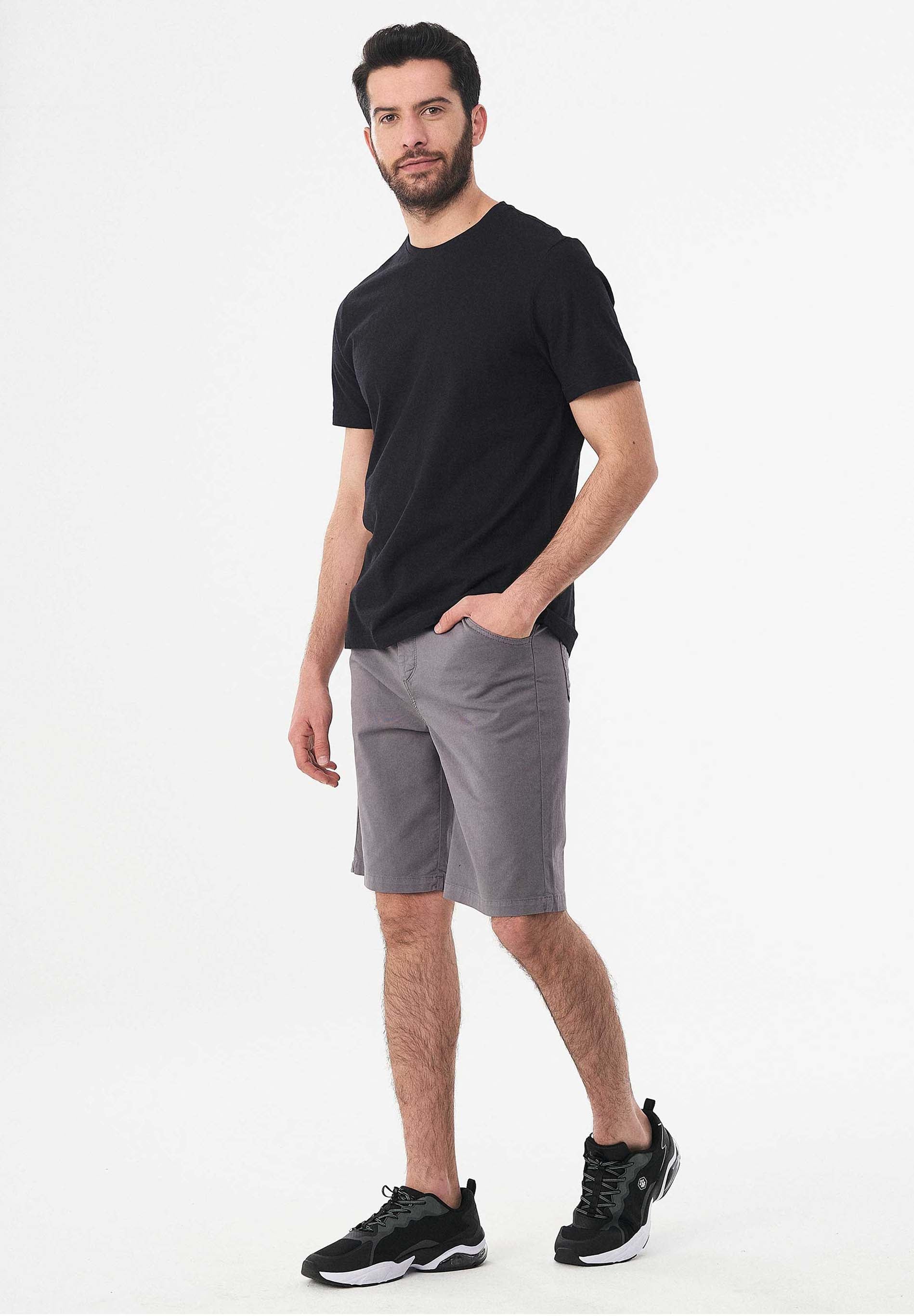 Five-Pocket-Shorts aus Bio-Baumwolle