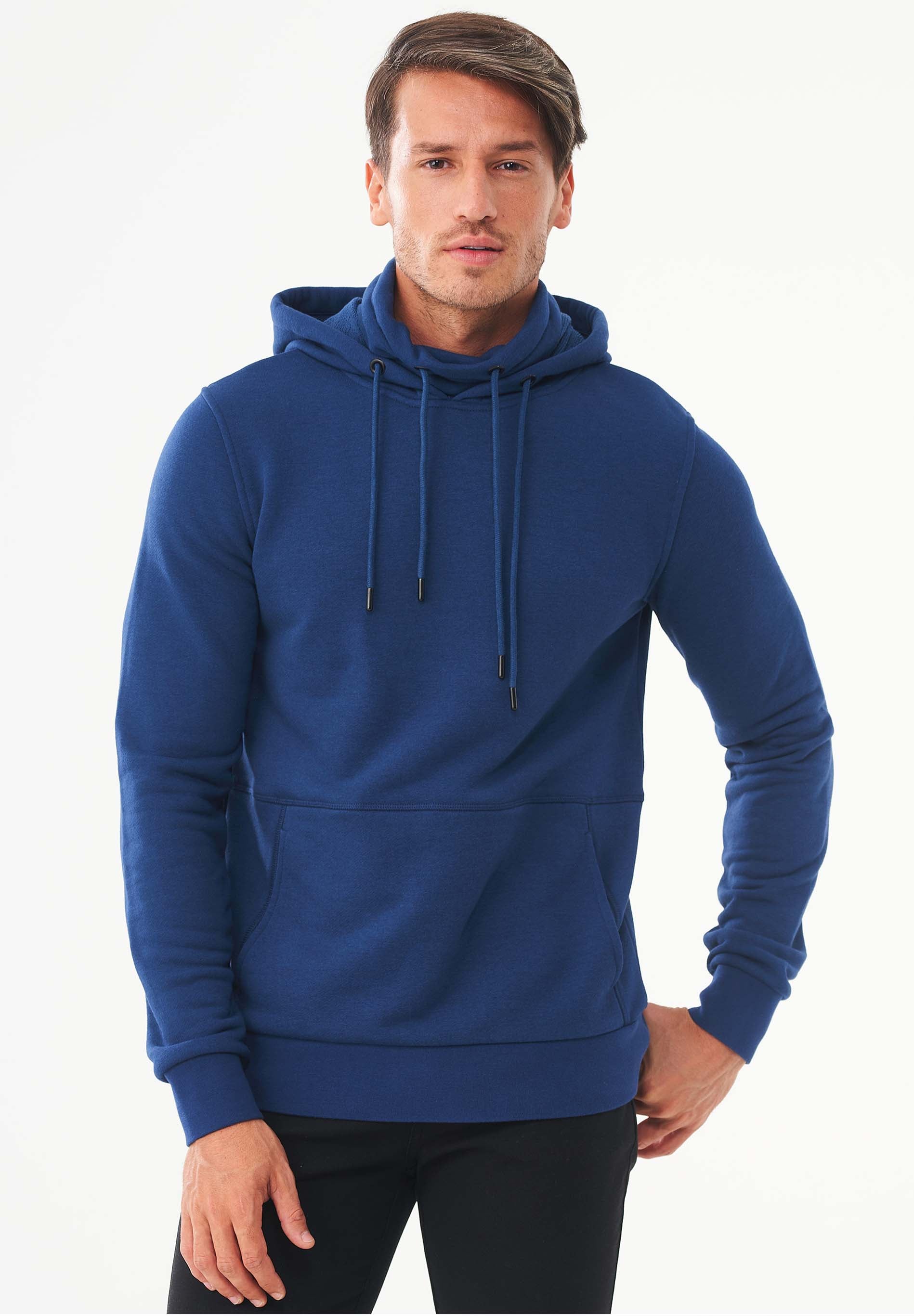 Hoodie aus Bio-Baumwolle & Modal mit recyceltem Polyester