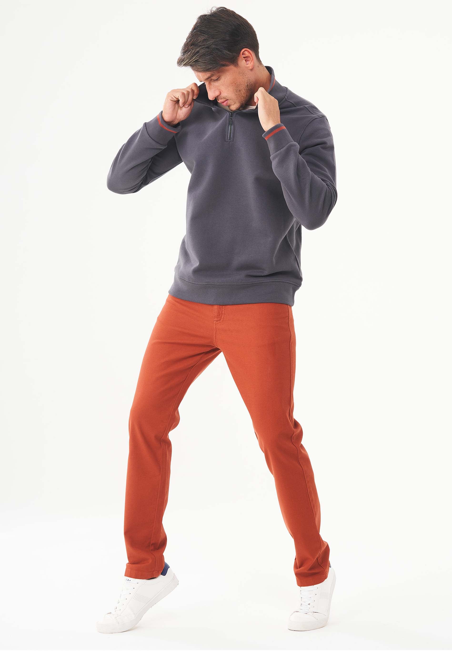 Sweatshirt aus Bio-Baumwolle mit Stehkragen