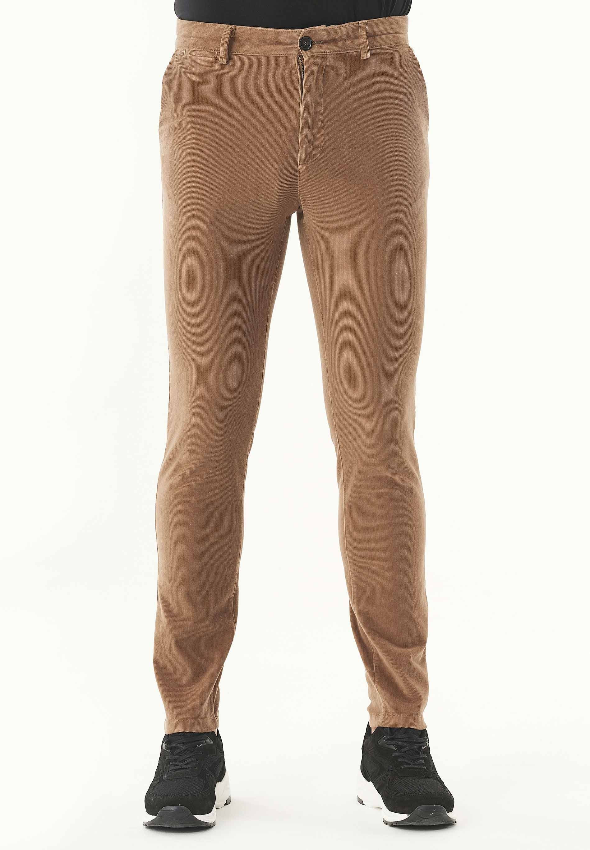 Slim Cordhose aus Bio-Baumwolle