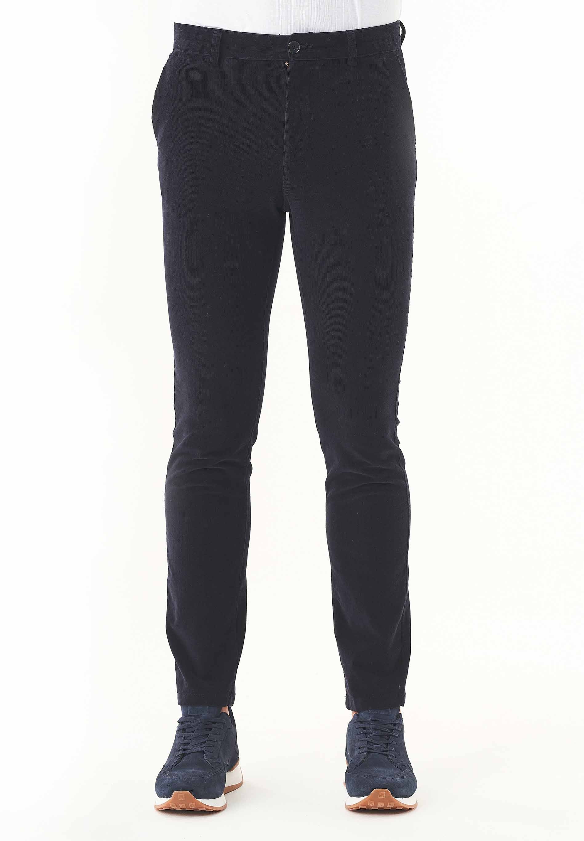 Slim Cordhose aus Bio-Baumwolle