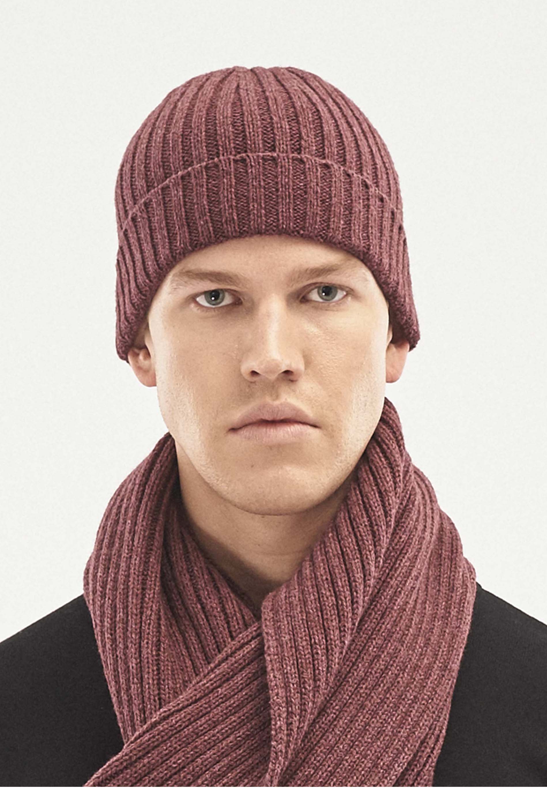 Strick-Beanie aus Bio-Merinowolle und Bio-Baumwolle