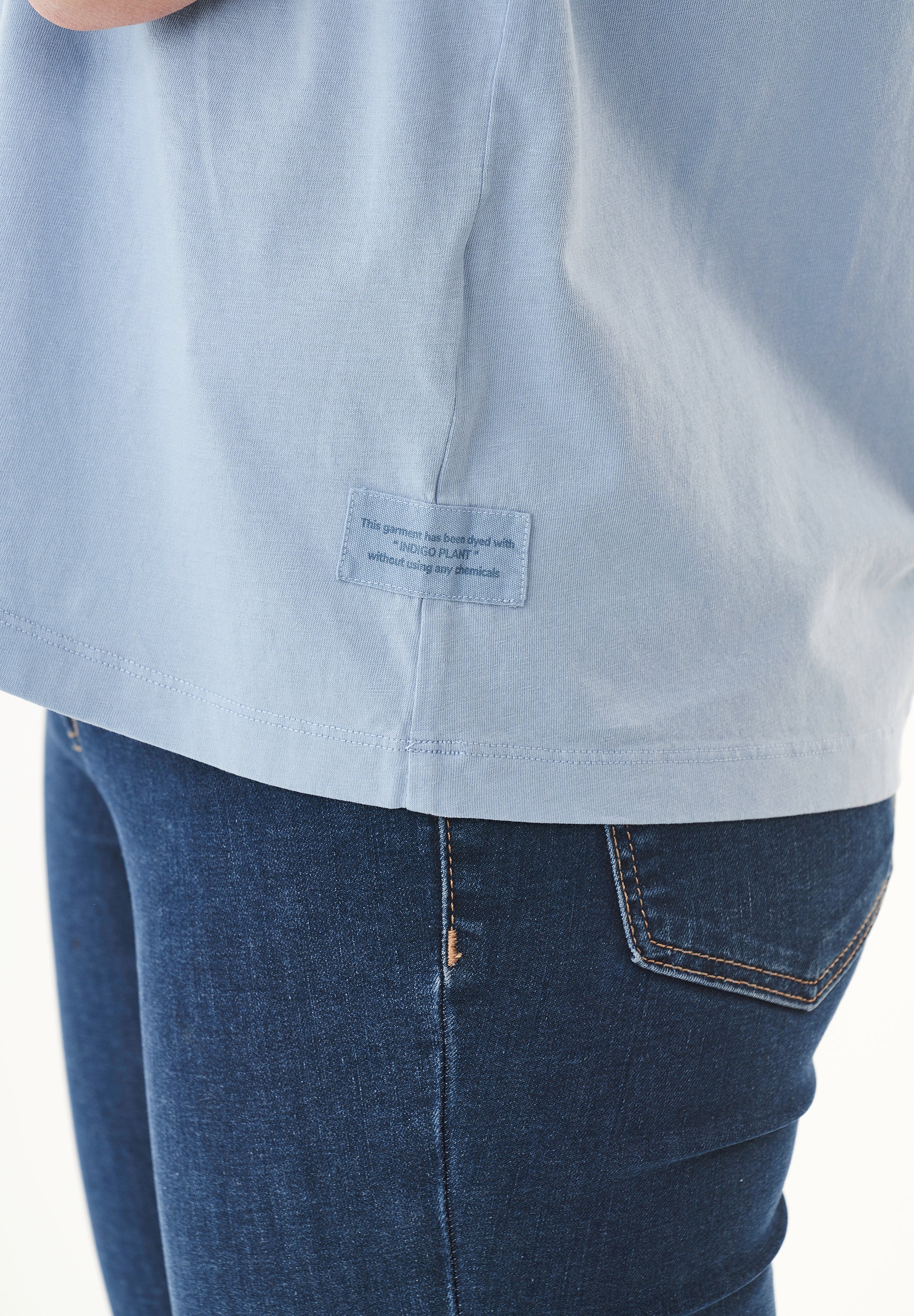Natural Dye T-Shirt aus Bio-Baumwolle