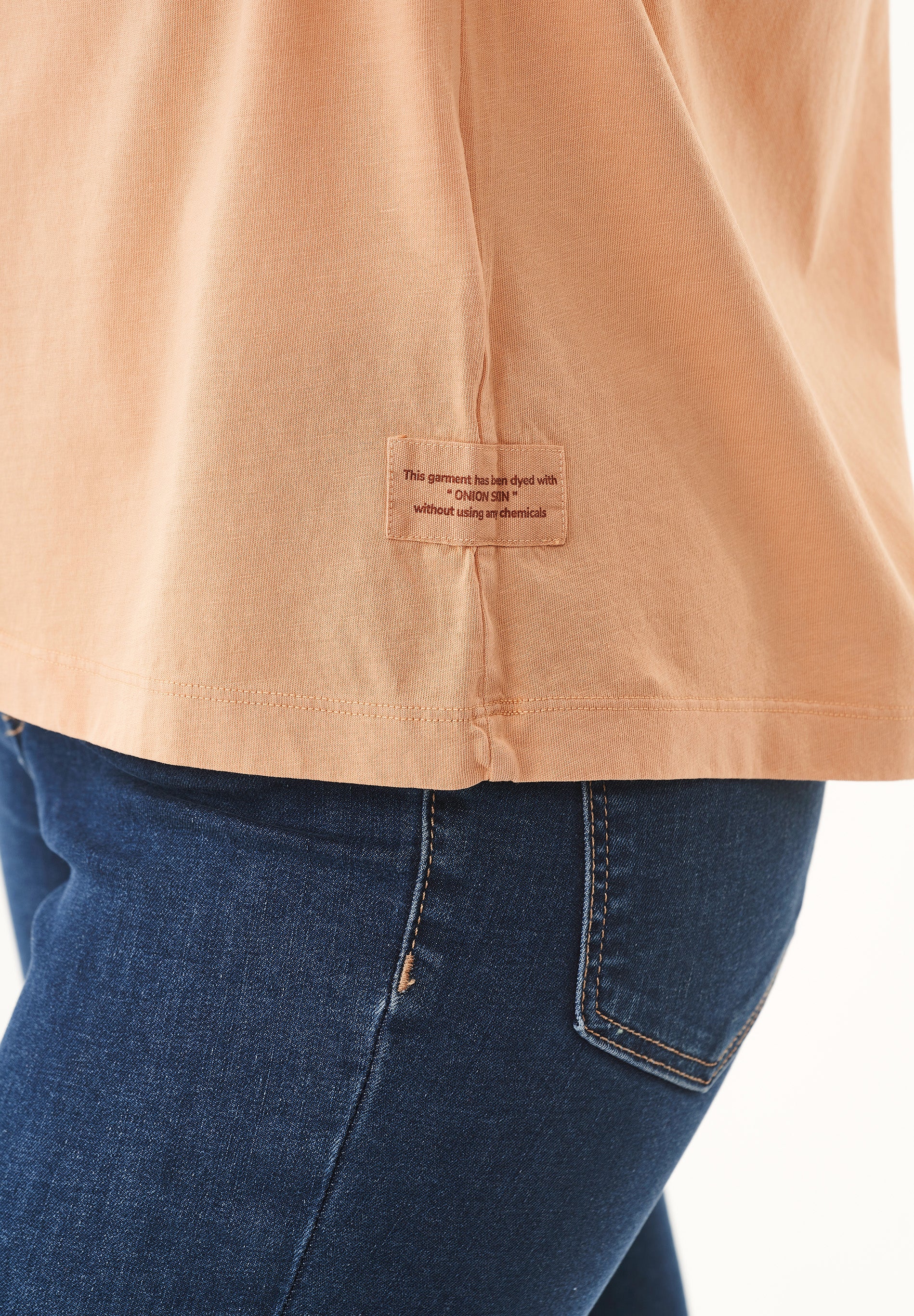 Natural Dye T-Shirt aus Bio-Baumwolle