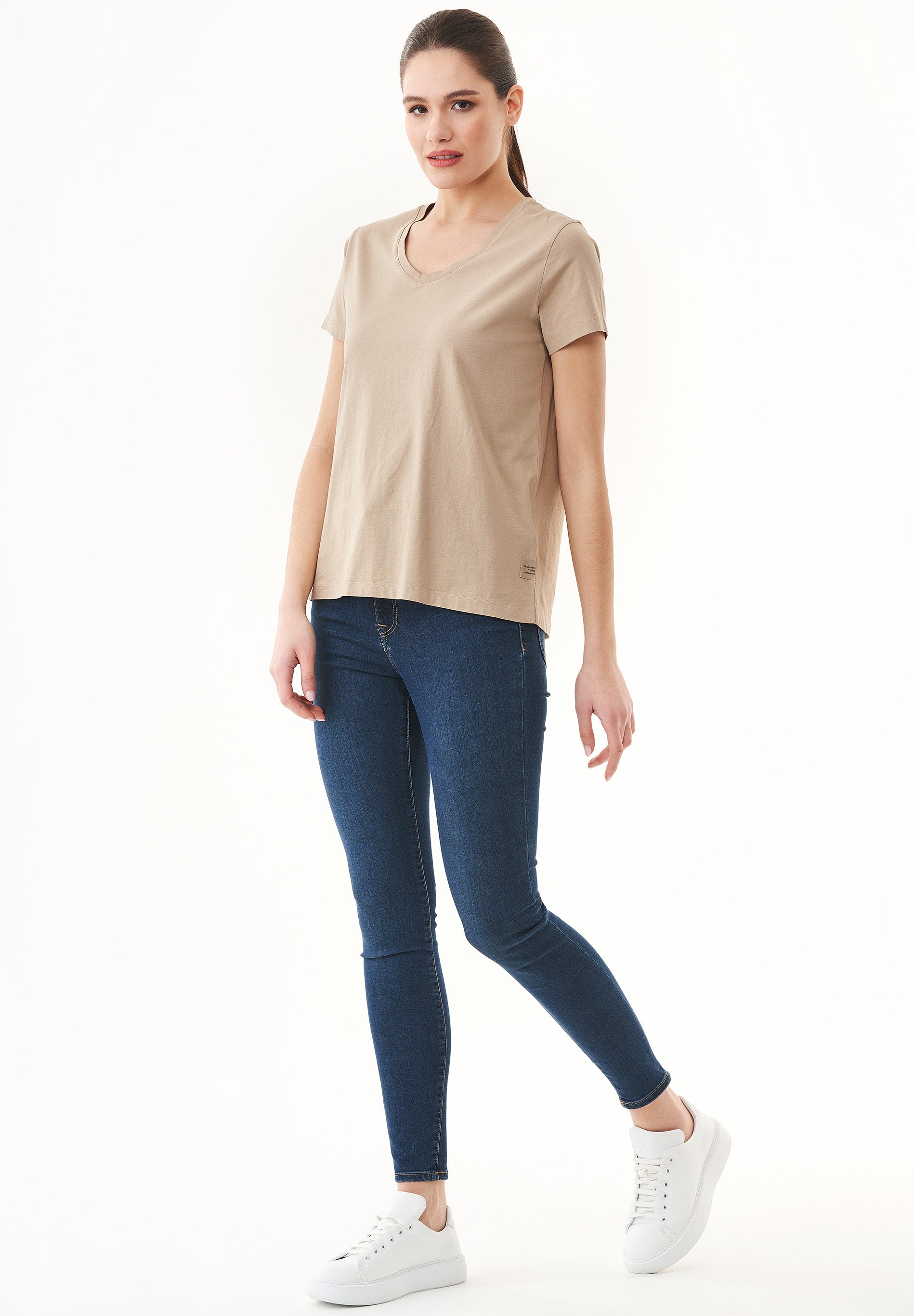 Natural Dye T-Shirt aus Bio-Baumwolle