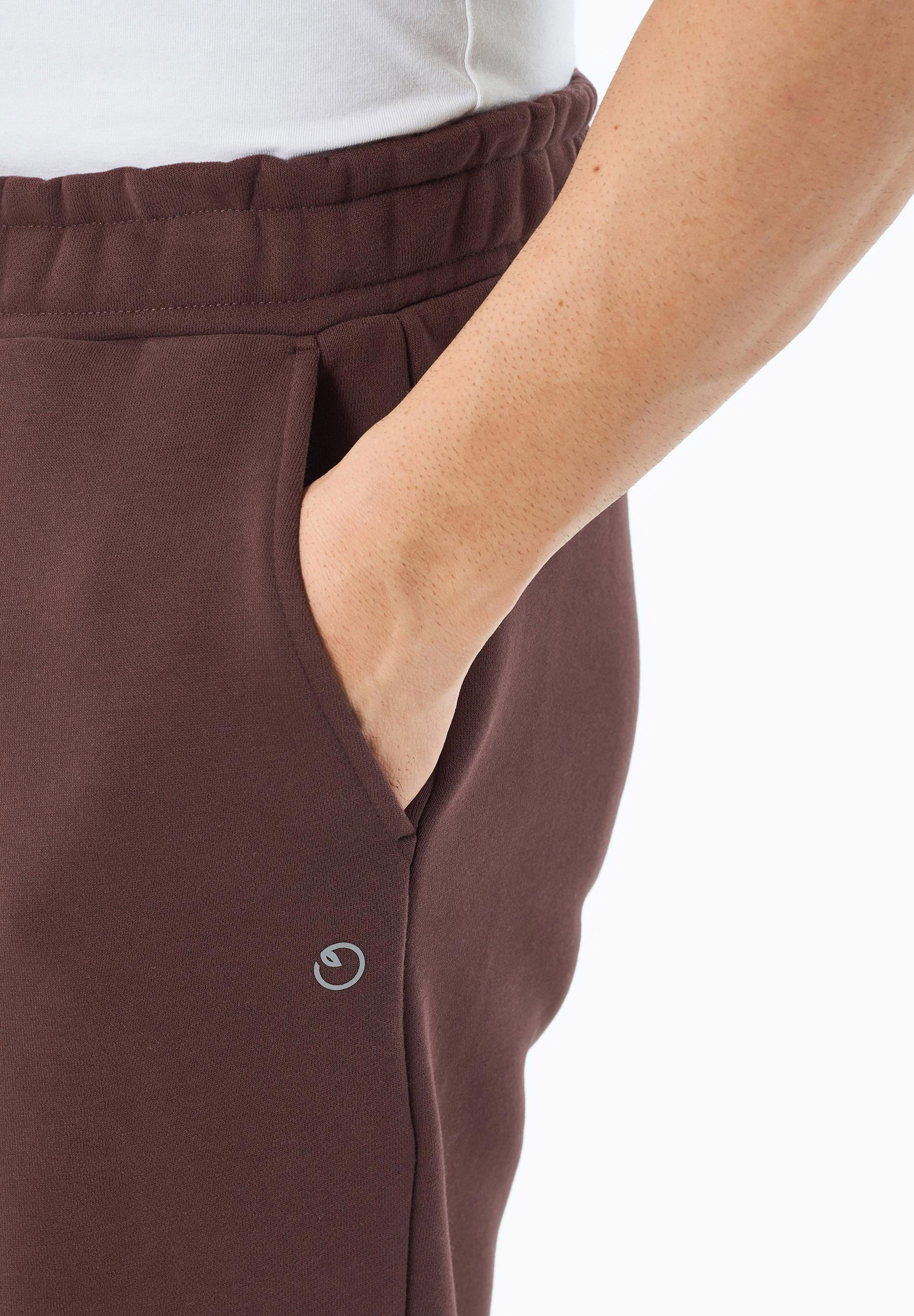 PARKERR | Essentials Travel Unisex Jogginghose aus Bio-Baumwolle & Recyceltem Polyester