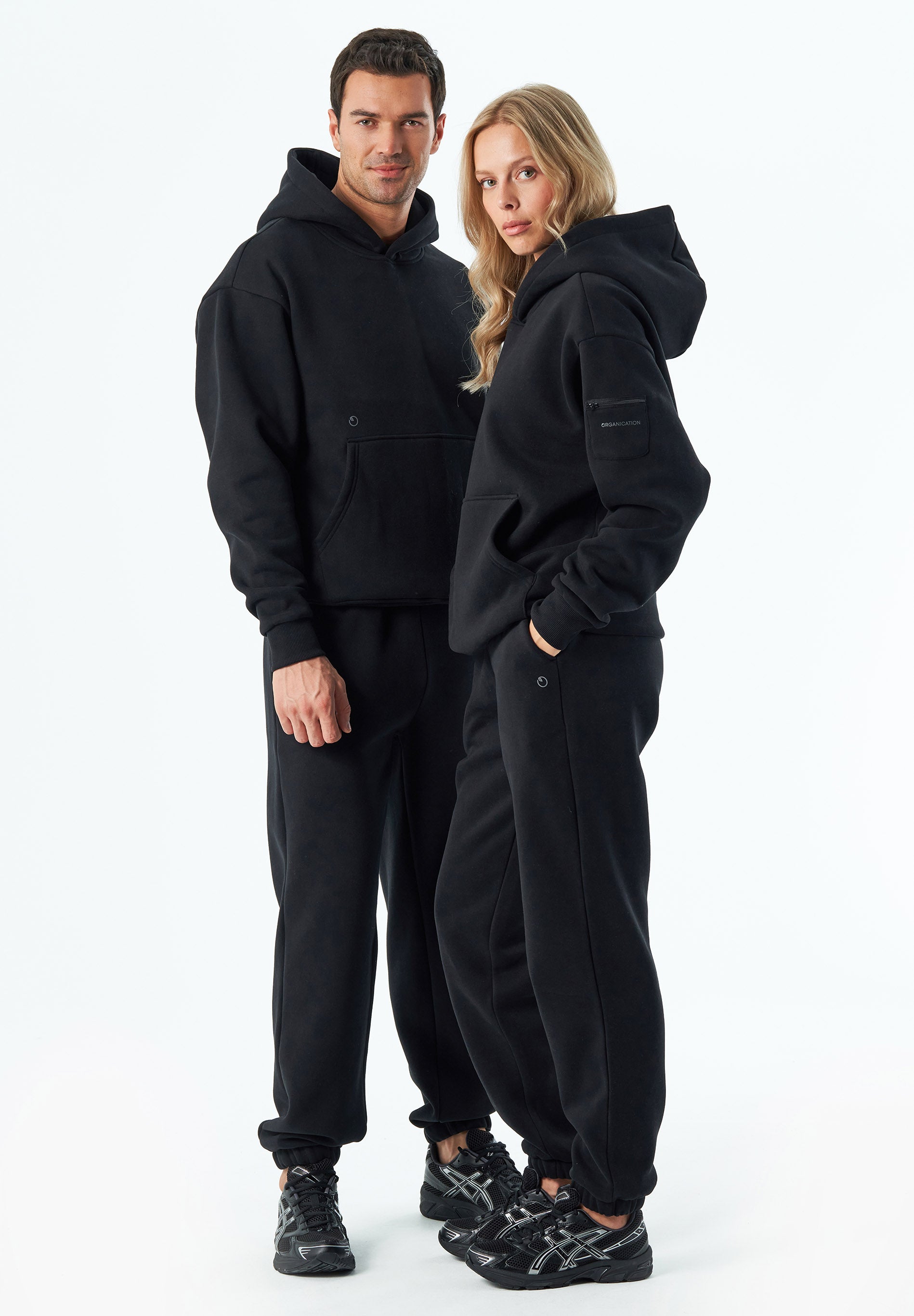 PARKERR | Essentials Travel Unisex Jogginghose aus Bio-Baumwolle & Recyceltem Polyester