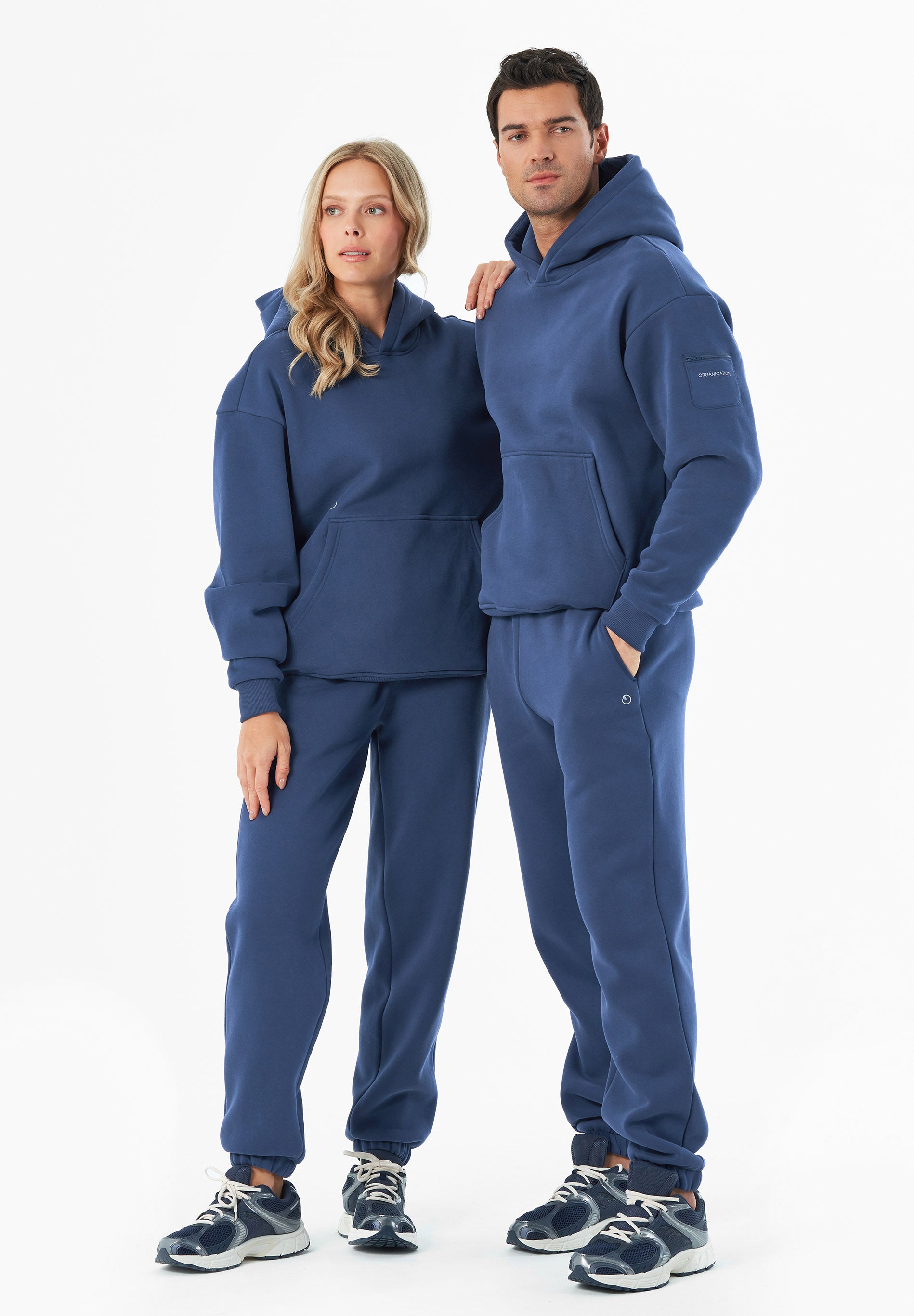 PARKERR | Essentials Travel Unisex Jogginghose aus Bio-Baumwolle & Recyceltem Polyester