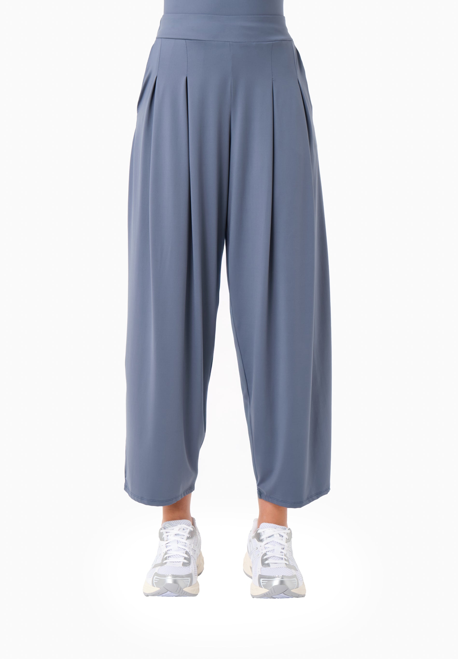 PEENY | Weit geschnittene Hose aus recyceltem Polyamid