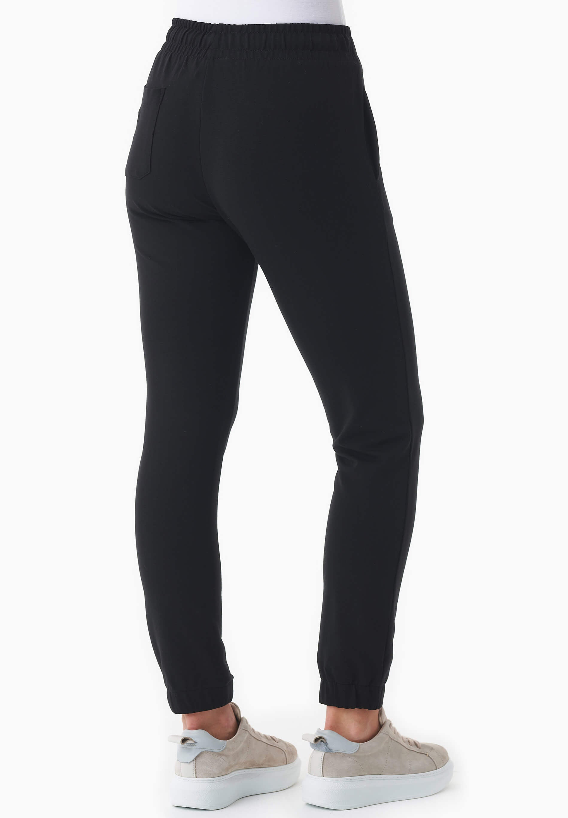 PEERA | Leichte Sweathose aus Bio-Baumwolle