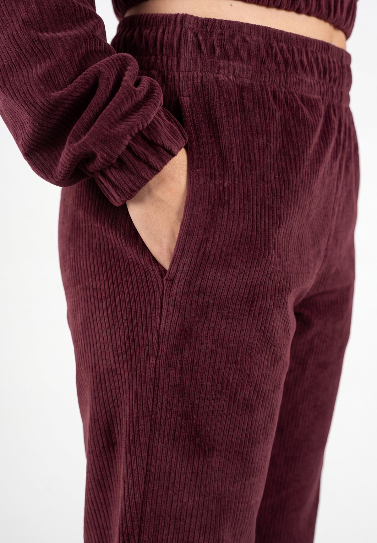 PRISCILLA | Cord-Sweathose aus Bio-Baumwolle