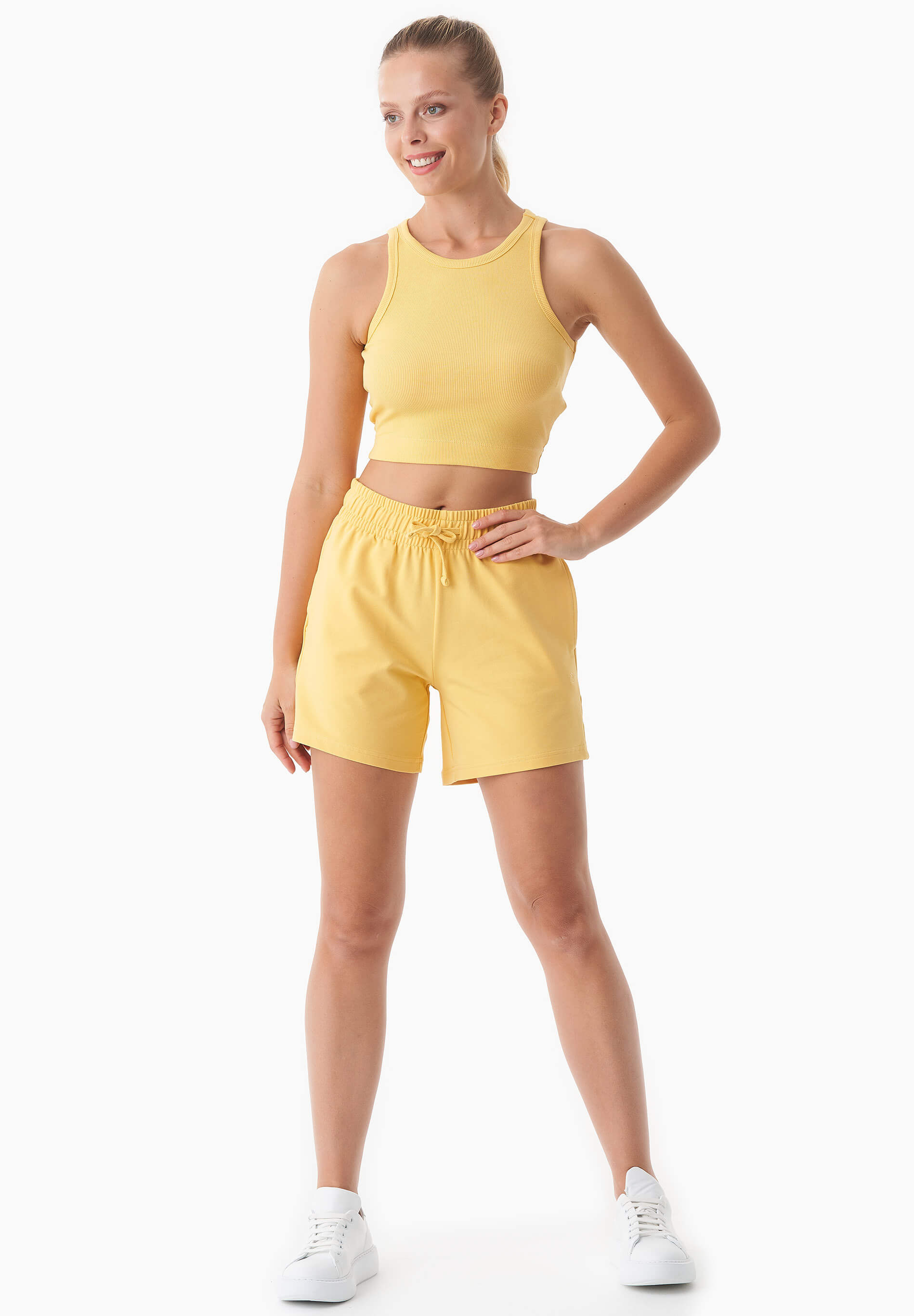 Sabbrina Light Organic Cotton Sweatshorts Red Wood