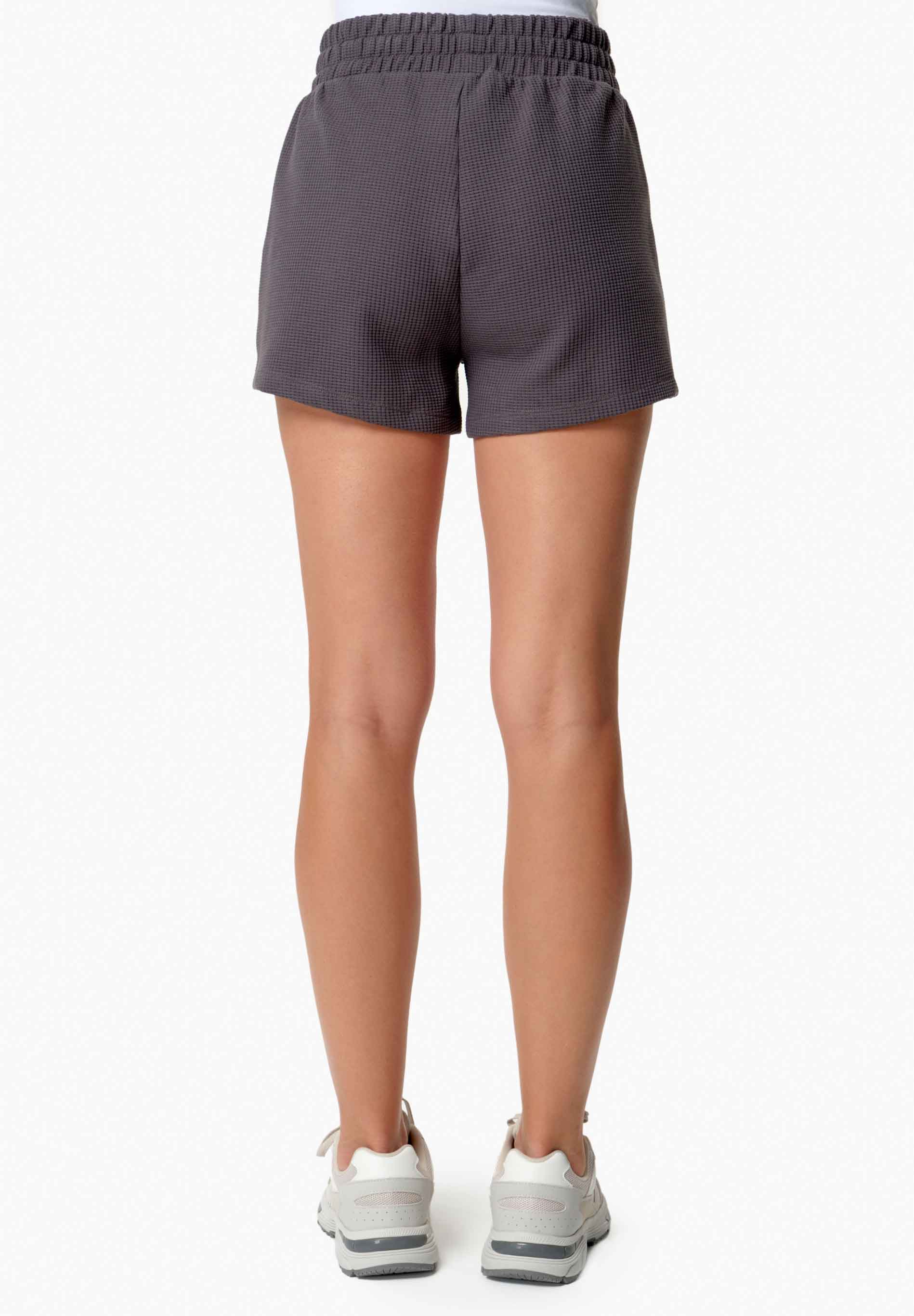 SAVANNA | Waffel Shorts aus Bio-Baumwolle und recyceltem Polyester