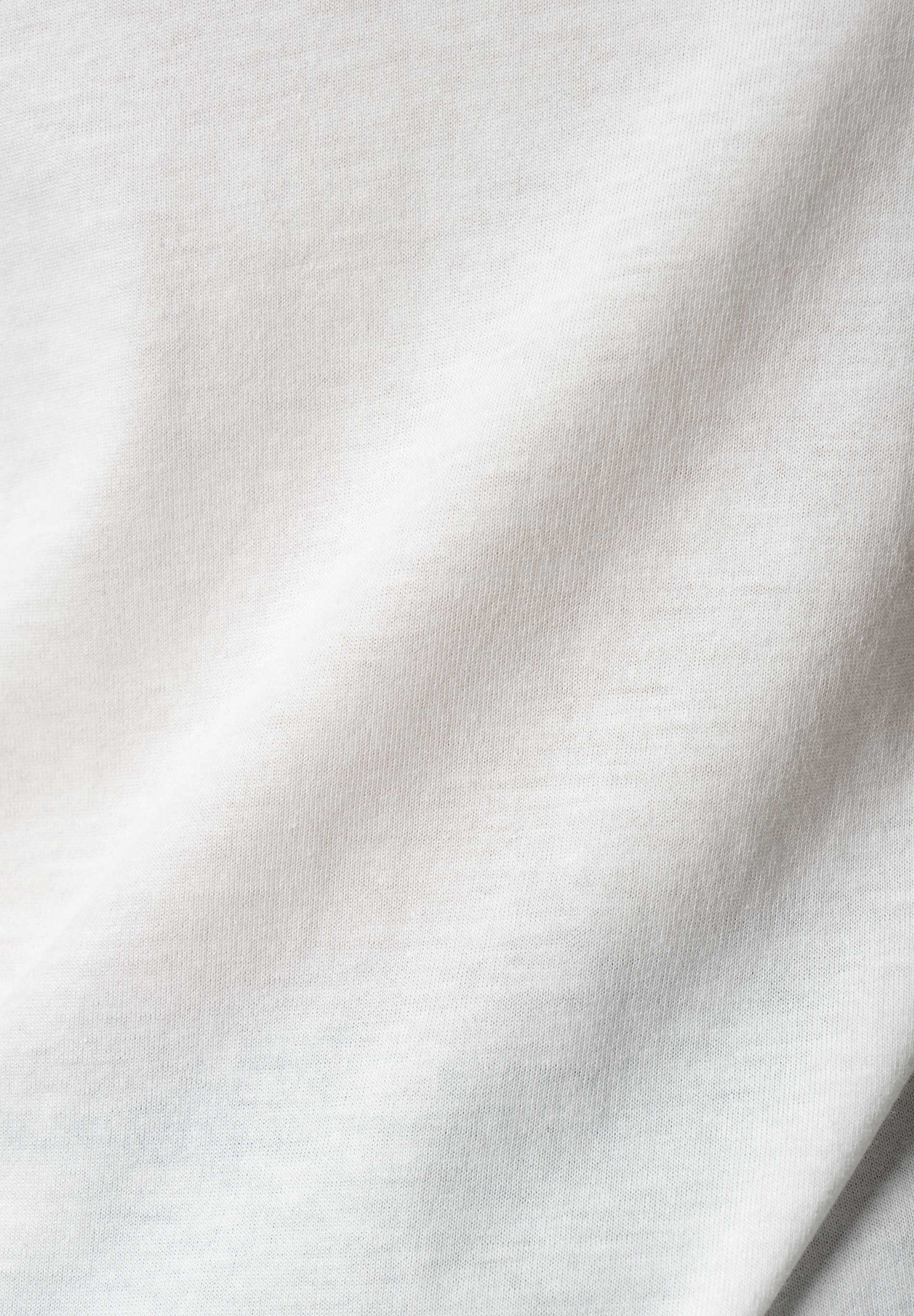 TAMARRA | T-Shirt aus TENCEL™ Modal und Bio-Baumwolle mit V-Ausschnitt