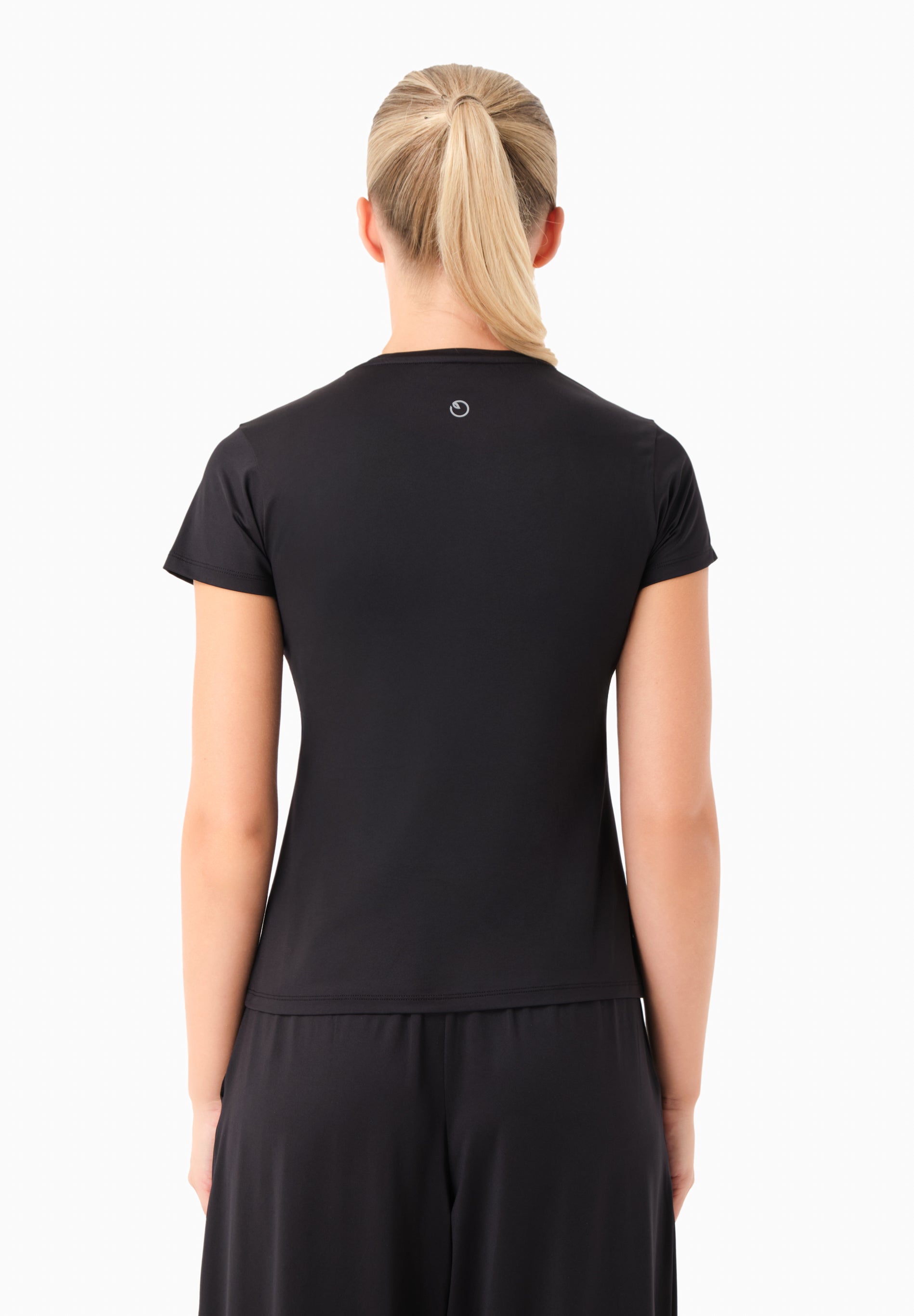 TATTUM | Sportliches T-Shirt aus recyceltem Polyamid