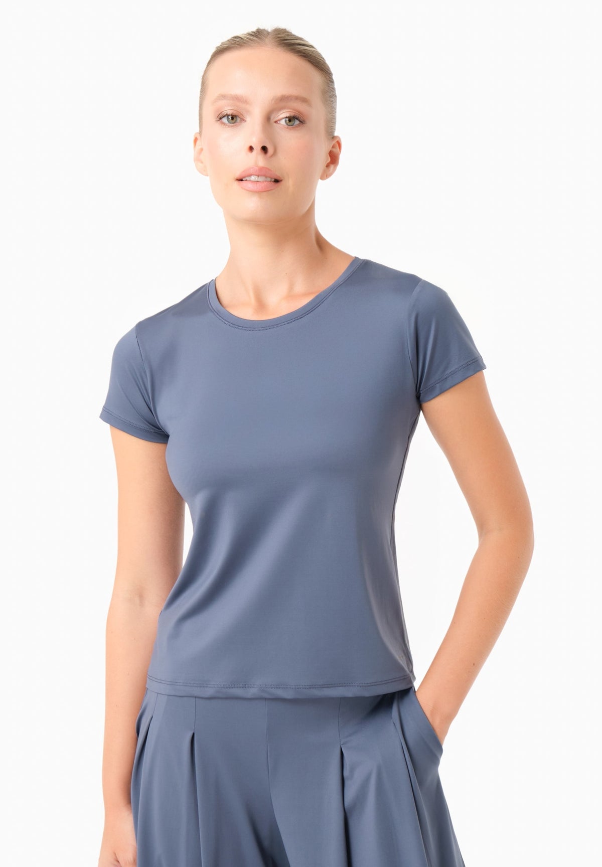 TATTUM Damen Sportliches T-Shirt aus recyceltem Polyamid – Soft Indigo