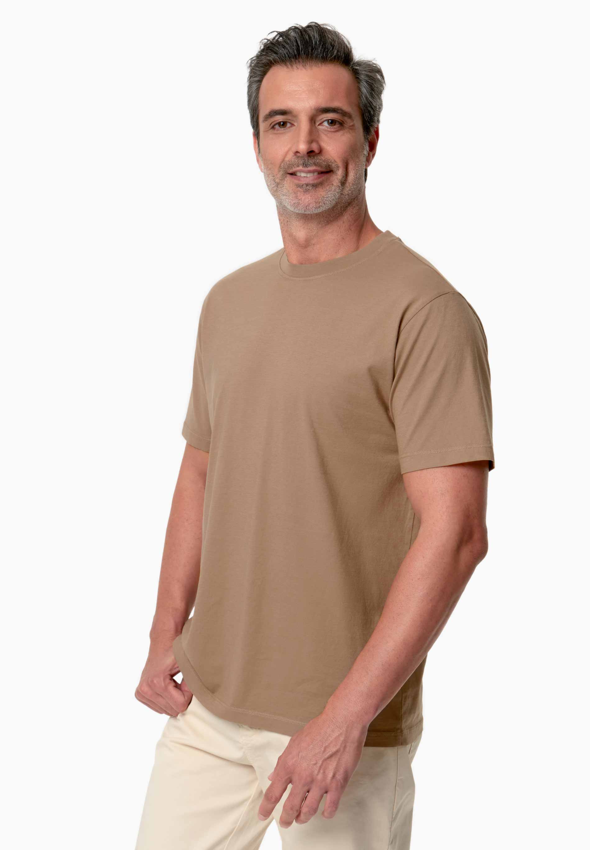 TAYLANN | Basic T-Shirt aus Bio-Baumwolle