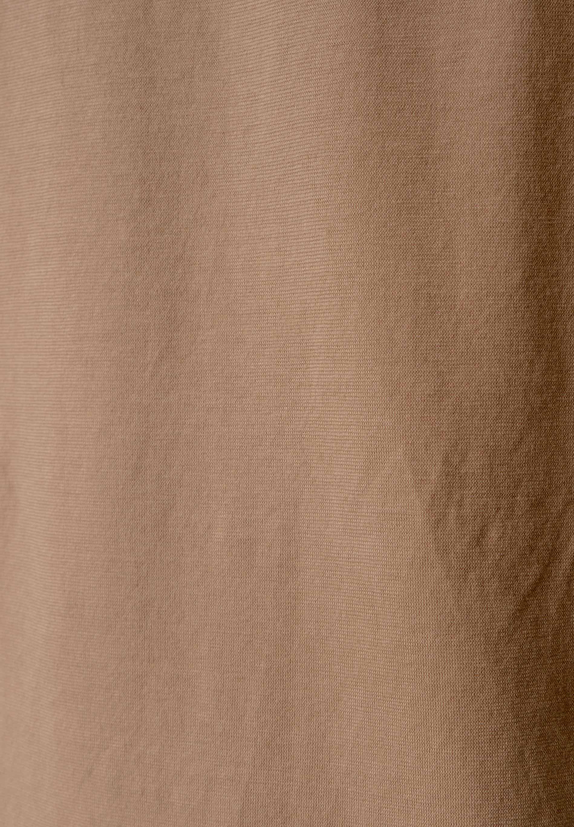 TAYLANN | Basic T-Shirt aus Bio-Baumwolle