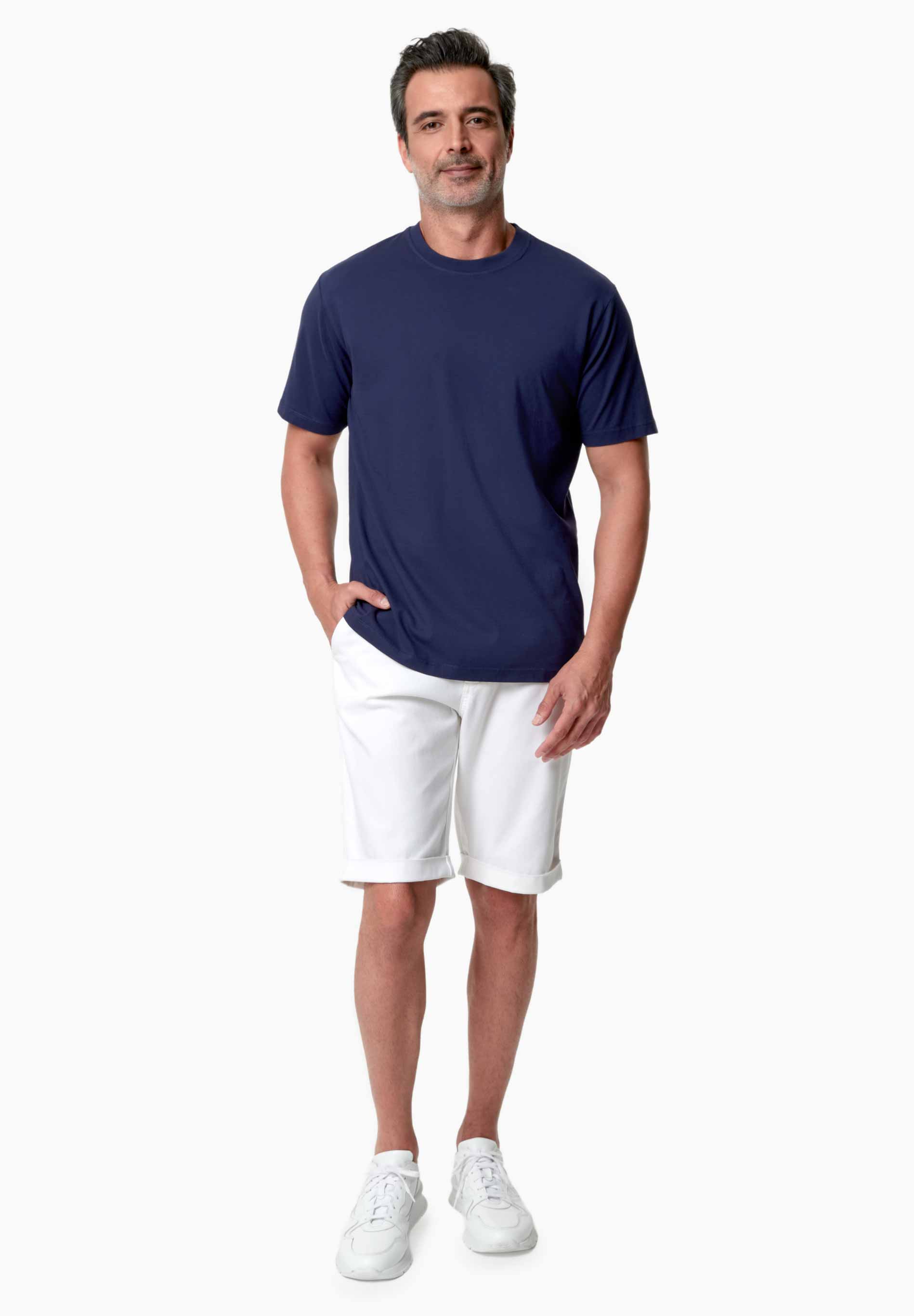 TAYLANN | Basic T-Shirt aus Bio-Baumwolle