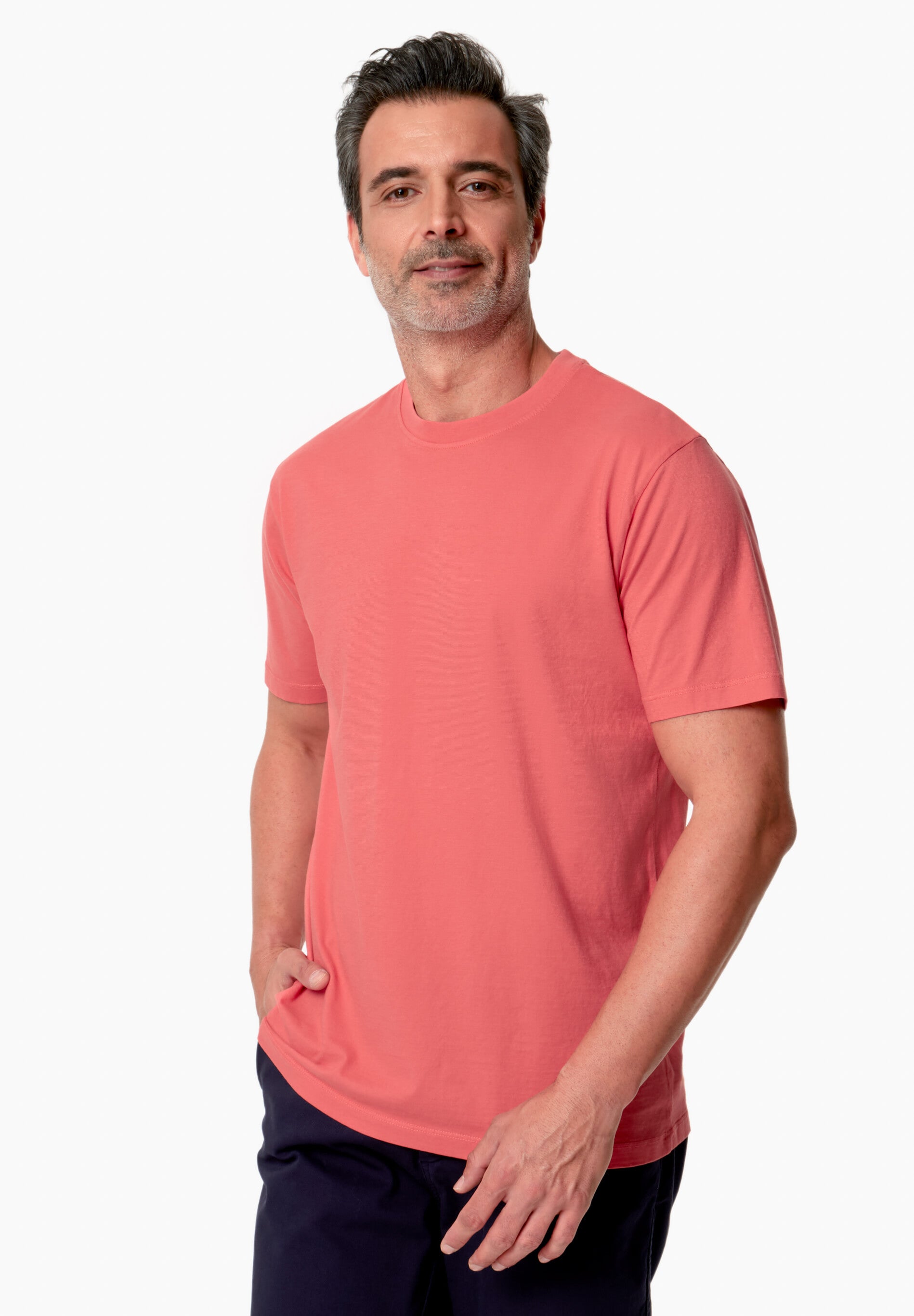 TAYLANN | Basic T-Shirt aus Bio-Baumwolle