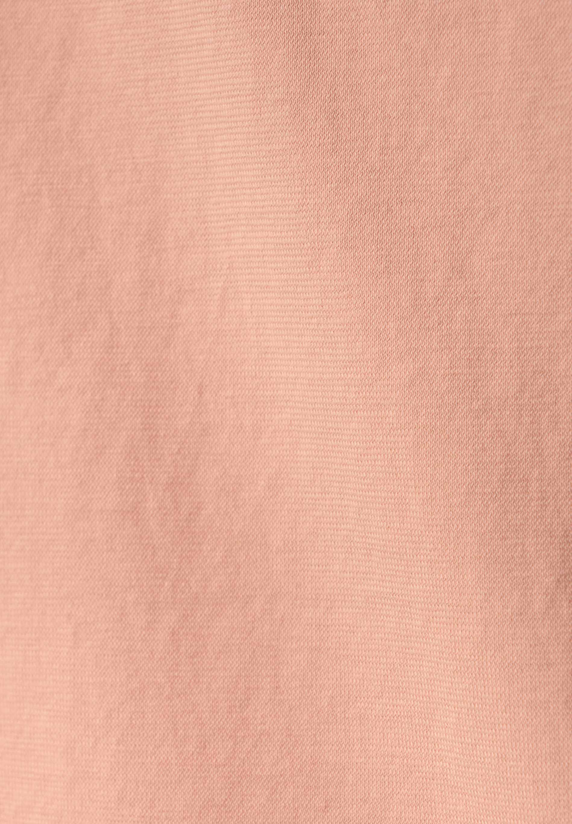 TESSA | Basic T-Shirt aus Bio-Baumwolle mit V-Ausschnitt