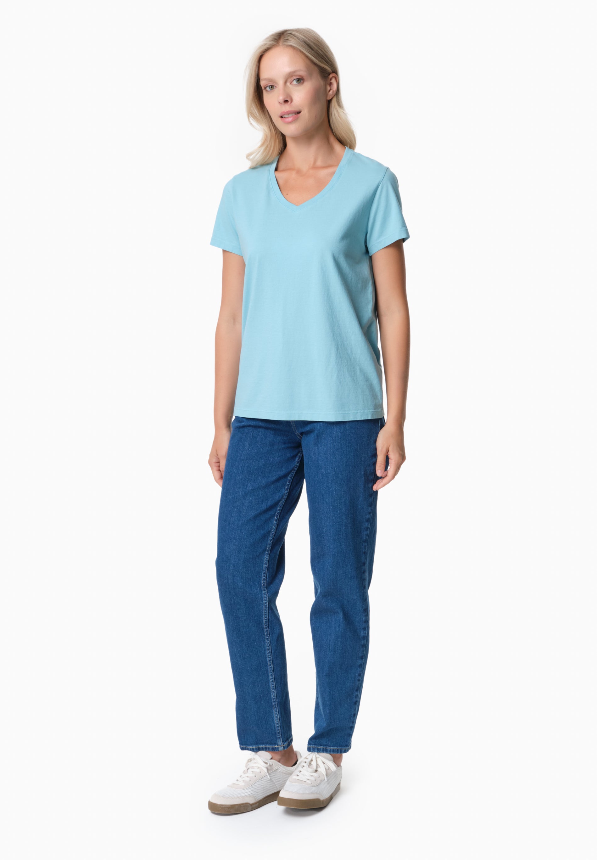 TESSA | Basic T-Shirt aus Bio-Baumwolle mit V-Ausschnitt