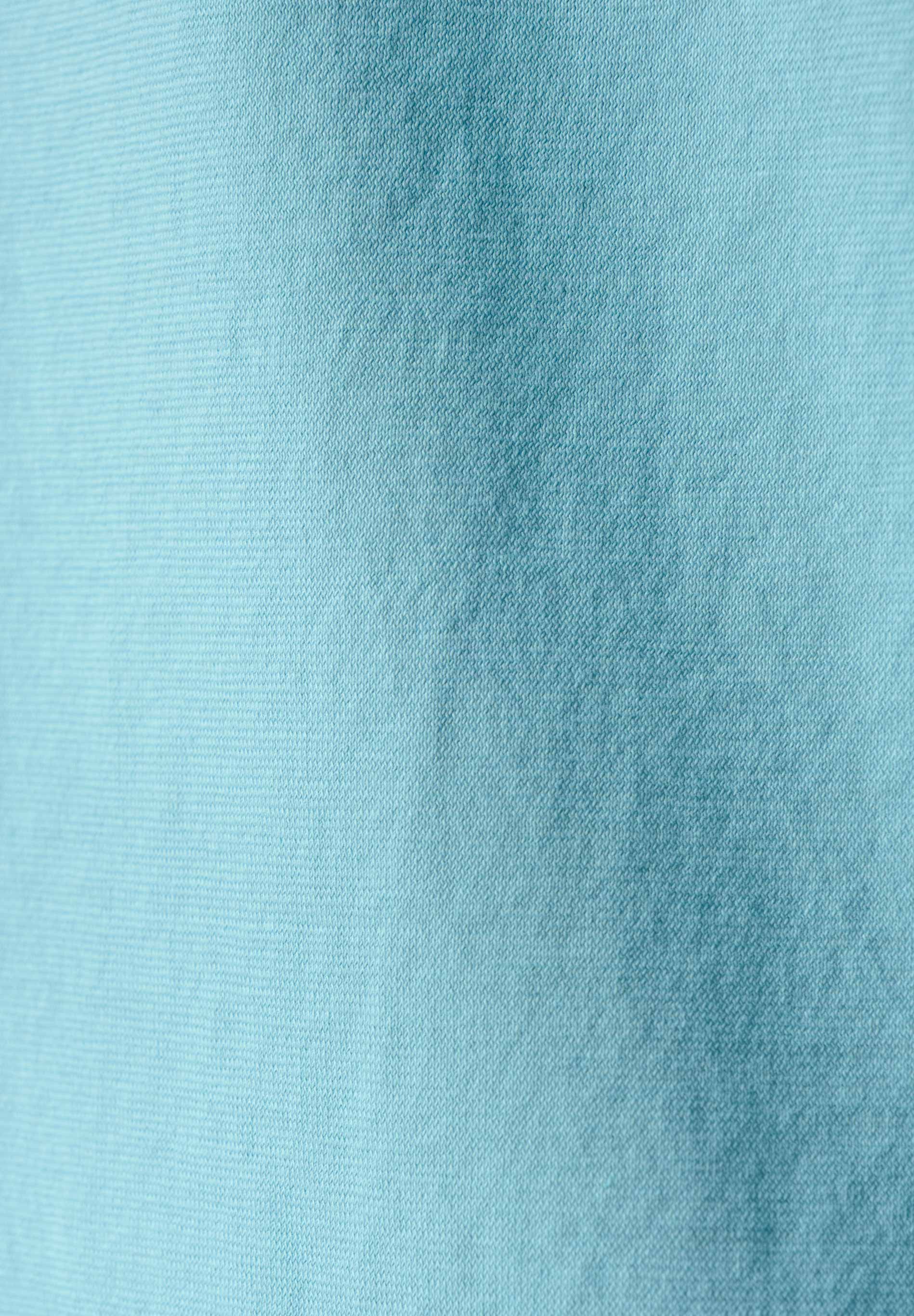 TESSA | Basic T-Shirt aus Bio-Baumwolle mit V-Ausschnitt