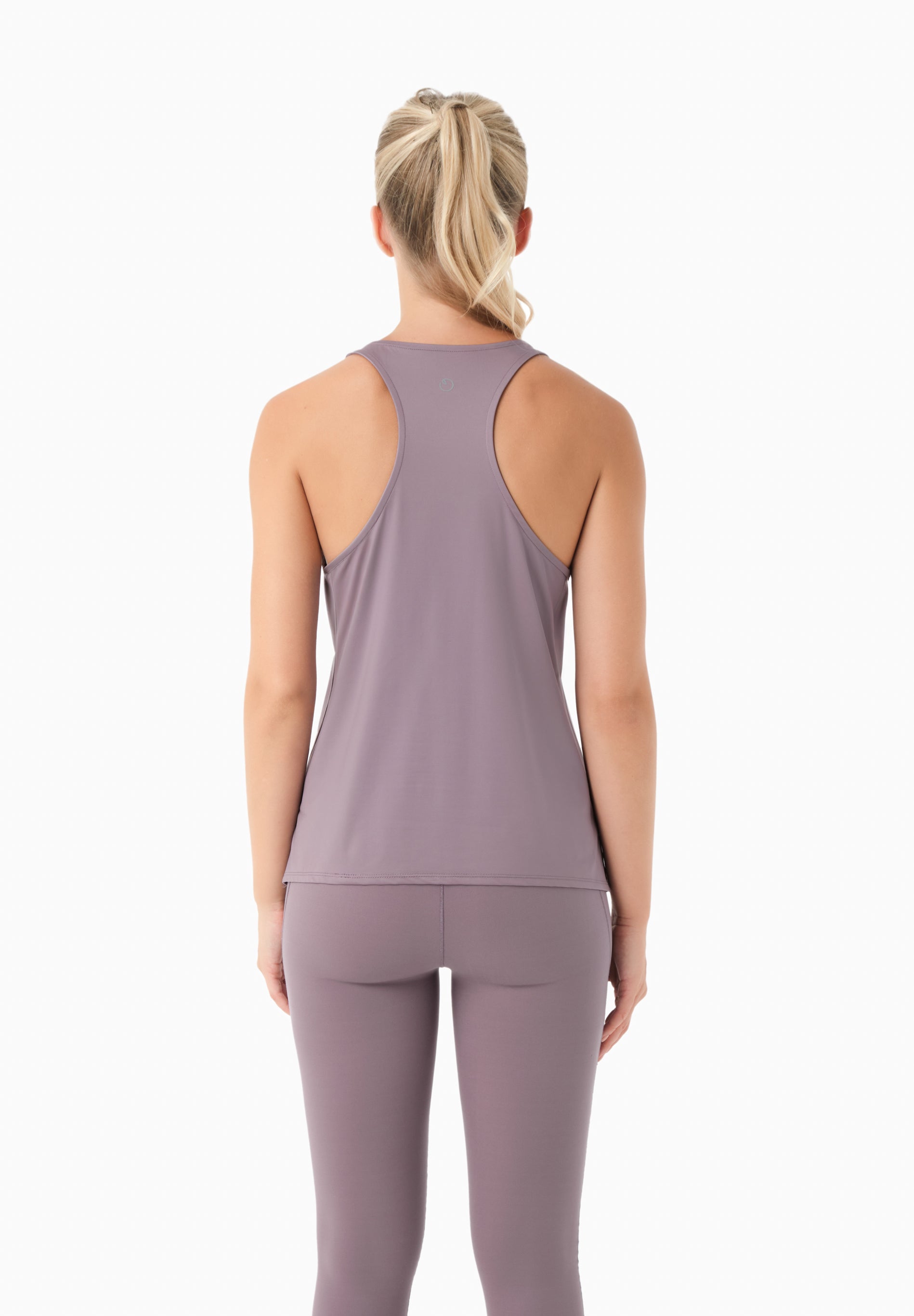 TINNA | Sportliches Tanktop aus recyceltem Polyamid
