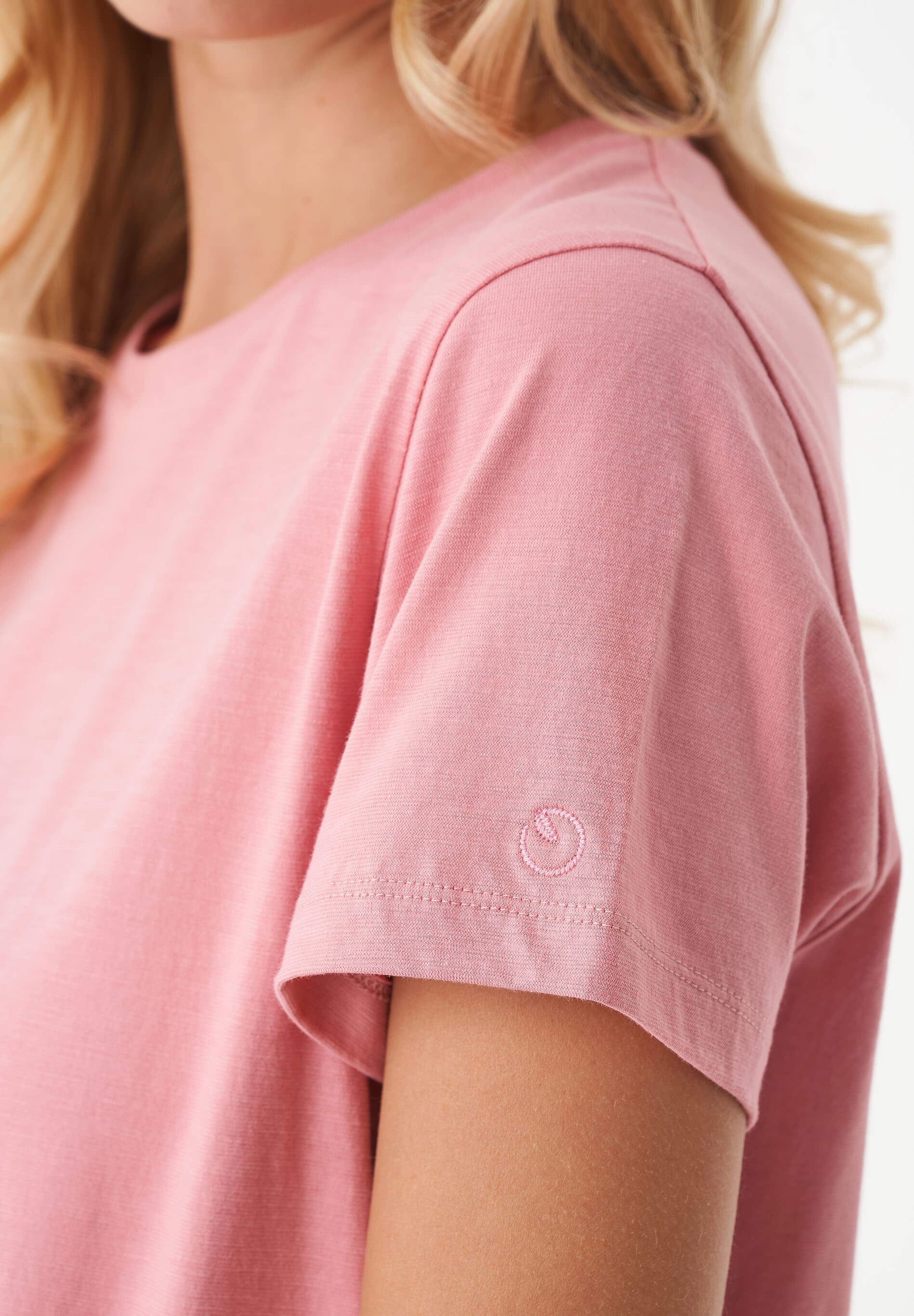 Basic T-Shirt aus Bio-Baumwolle