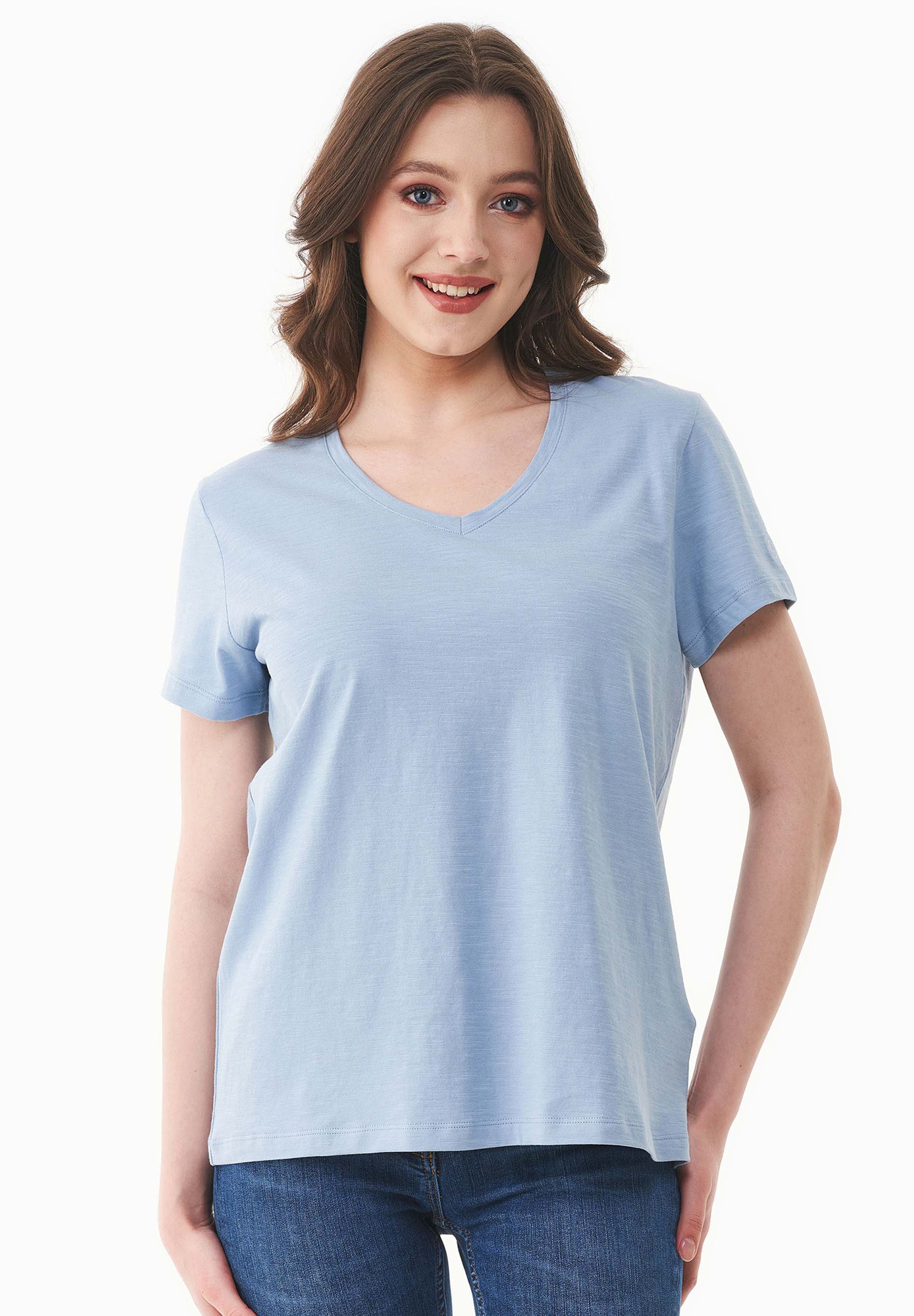 Basic T-Shirt aus Bio-Baumwolle mit V-Ausschnitt