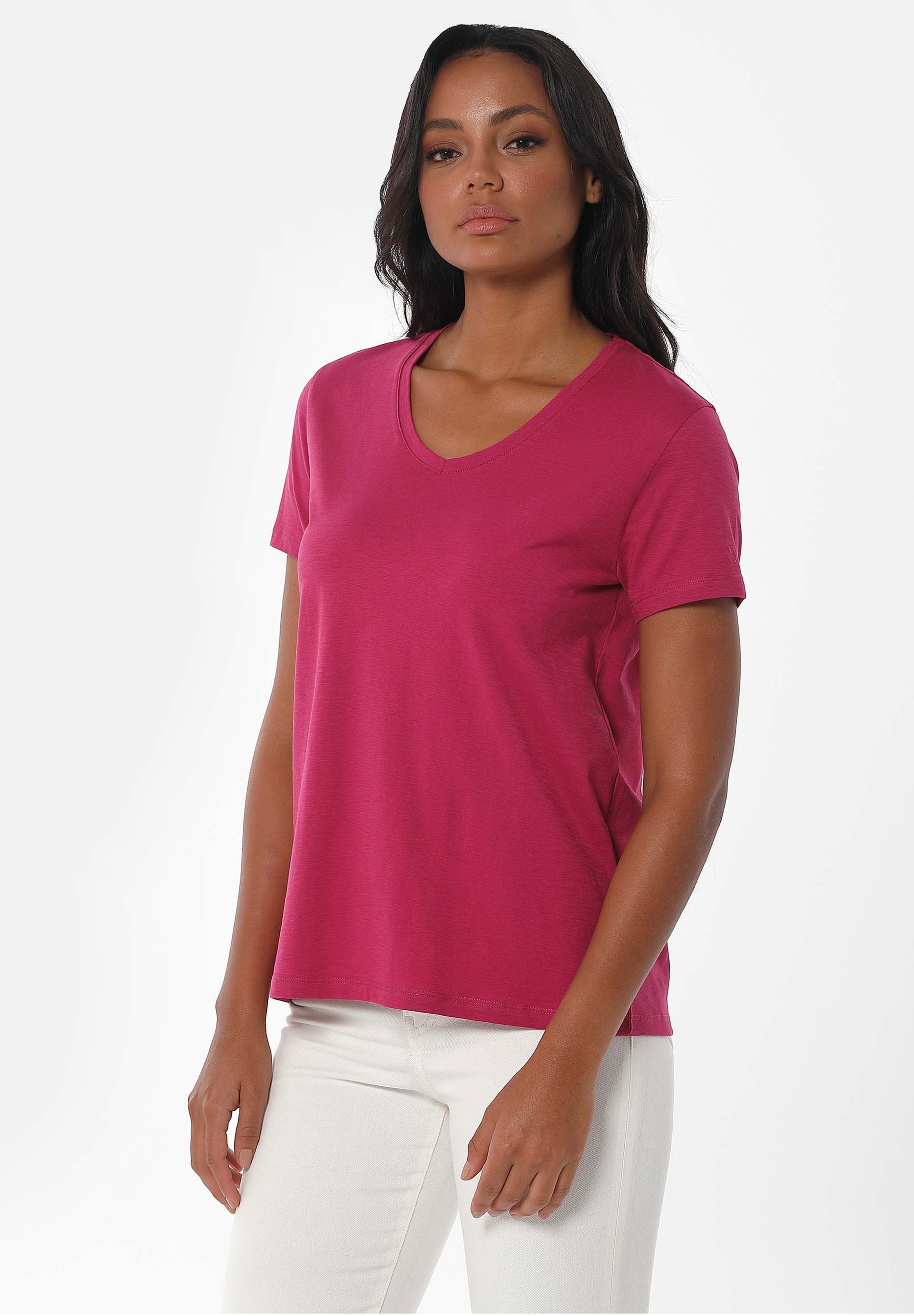 Basic T-Shirt aus Bio-Baumwolle mit V-Ausschnitt