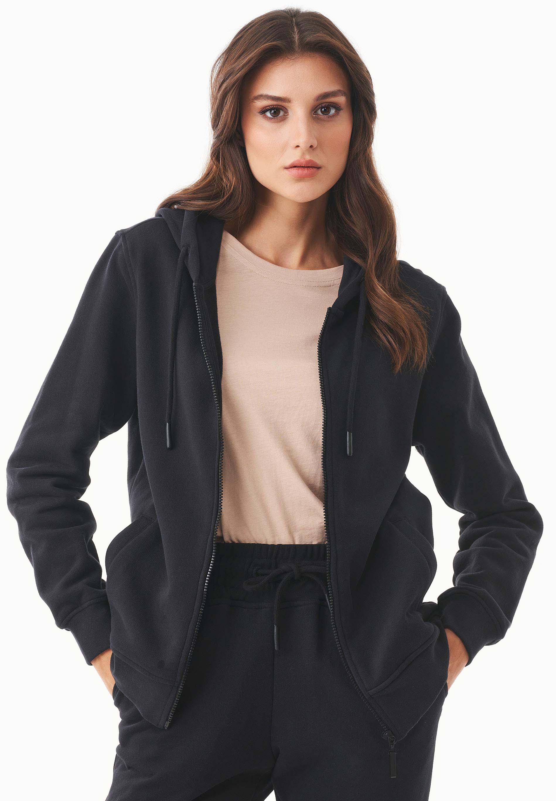 Soft Touch Zip-Hoodie aus Bio-Baumwolle Nachhaltige Mode Online
