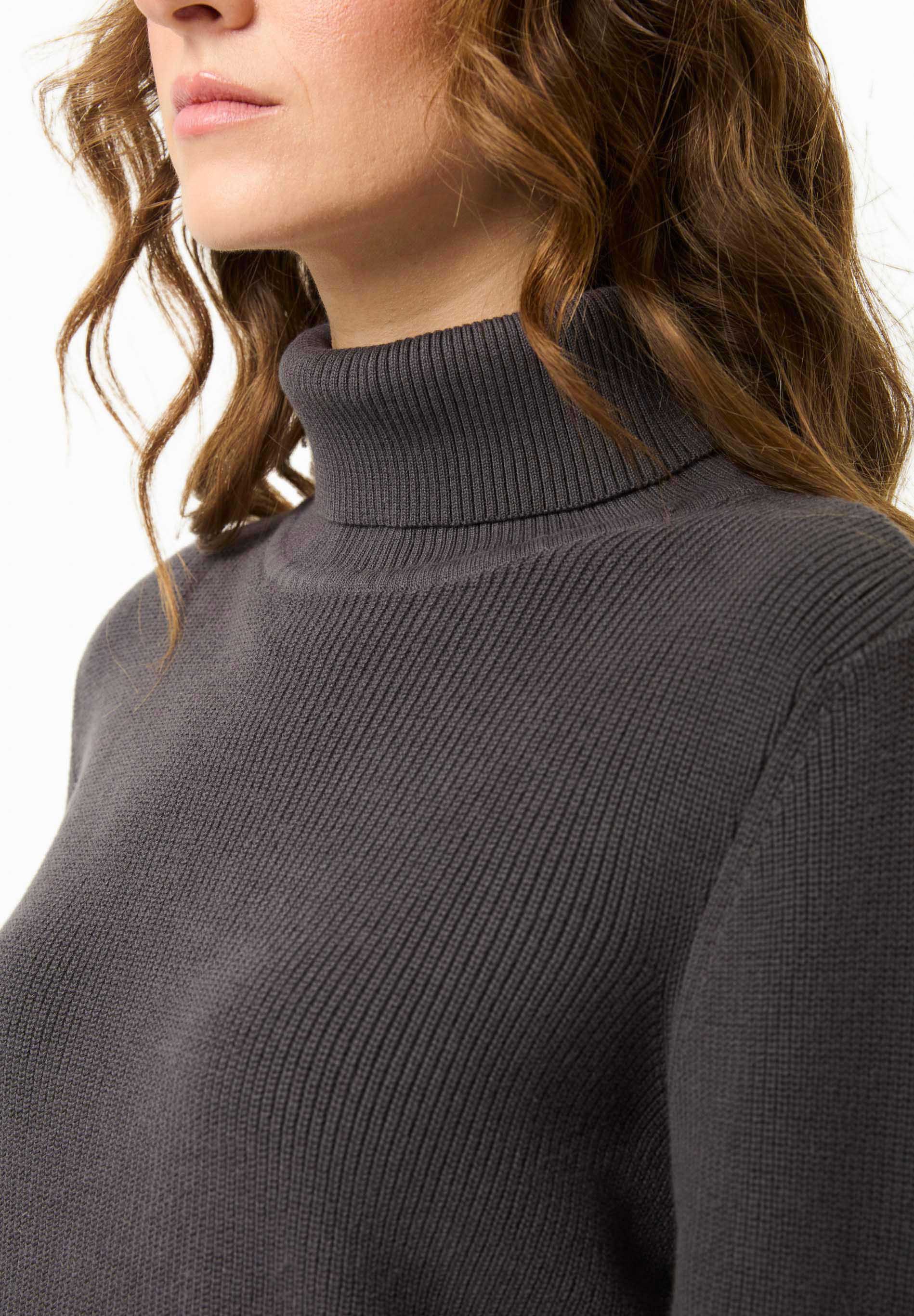 Rollkragenpullover aus Bio-Baumwolle